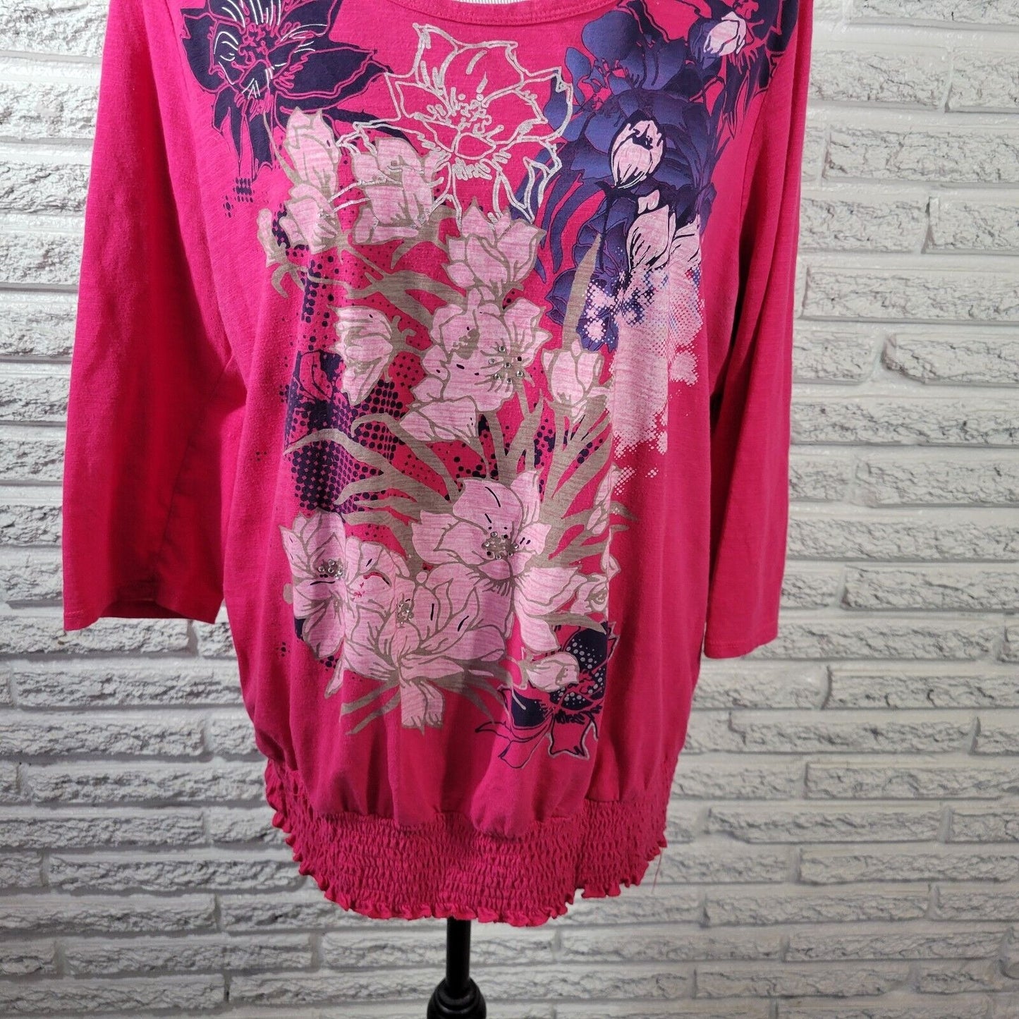 White Stag Womens Top XXL 20 Tee 3/4 Sleeve Smock Waist Pink Floral Rhinestones