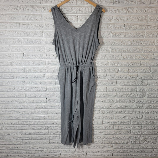 Tek Gear On the Go Womens Jumpsuit XL Capri Gray Sleeveless Drawstring Pockets