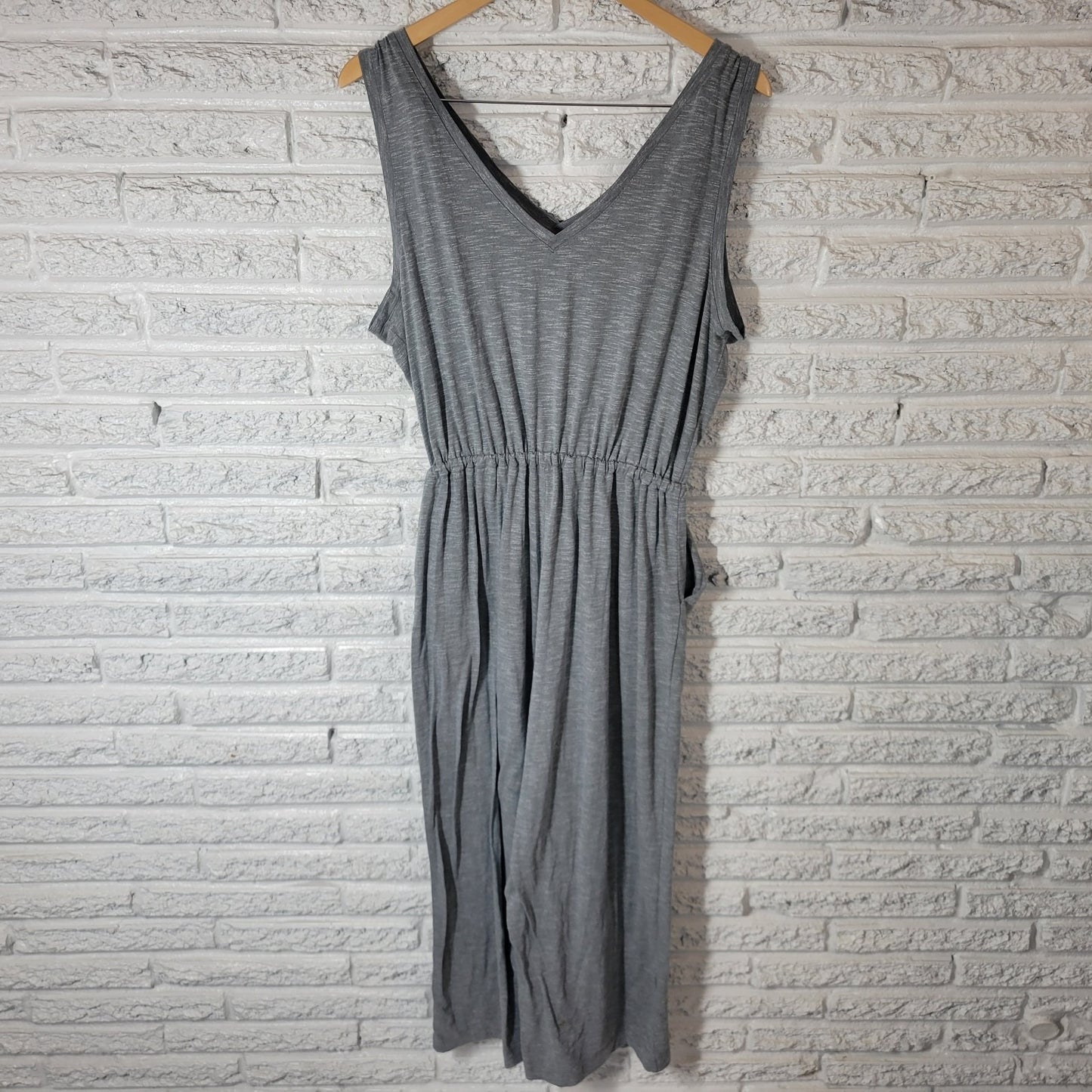 Tek Gear On the Go Womens Jumpsuit XL Capri Gray Sleeveless Drawstring Pockets