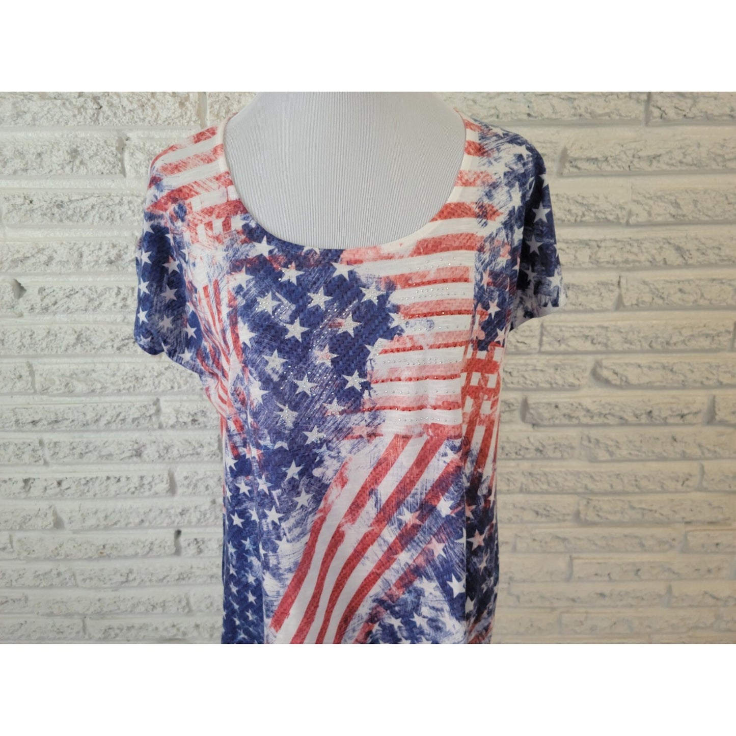 Patriotic BLEU Womens Top XL Tee Fourth of July Flag Studded Casual Cap Sleeve