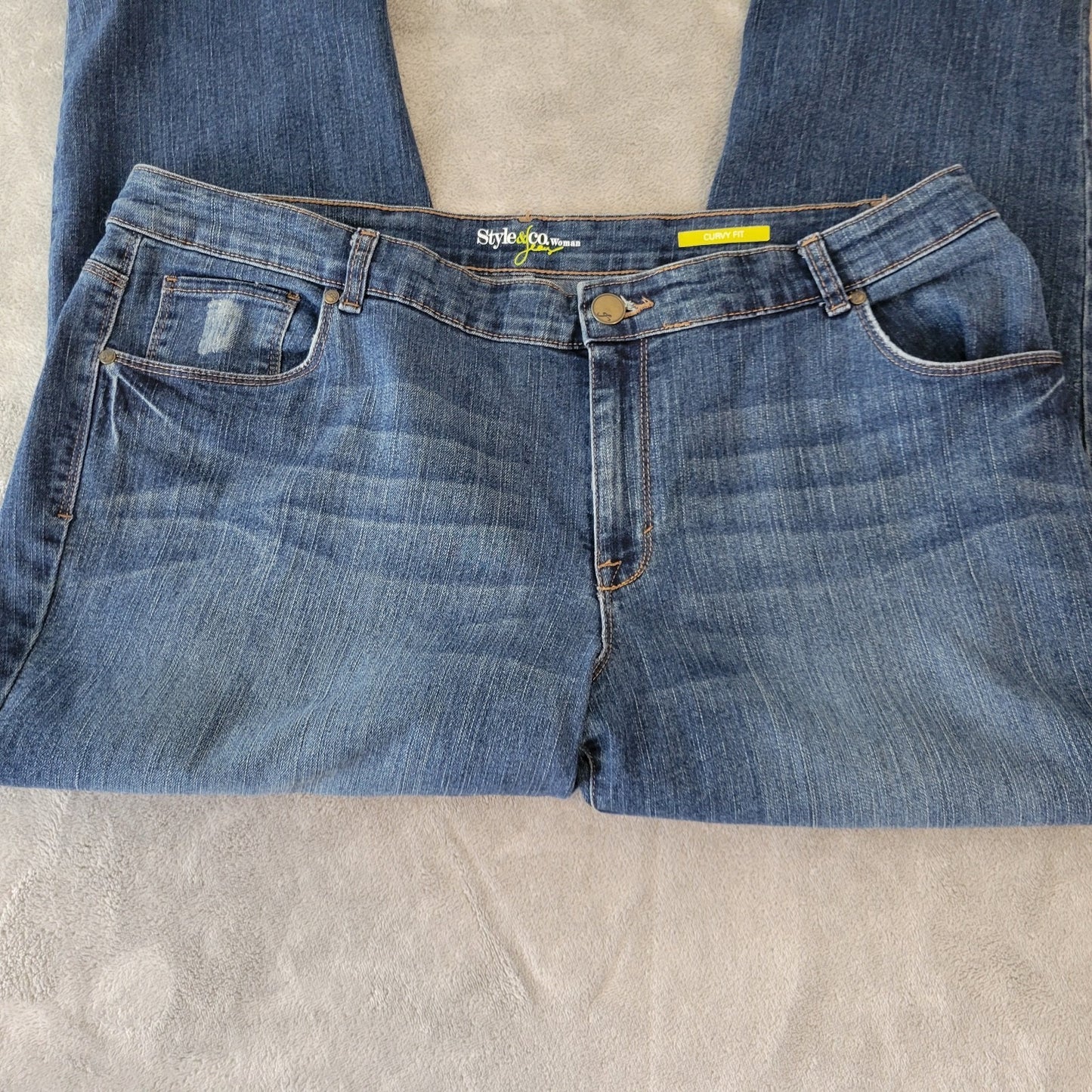 Style Co Womens Jeans 20W Plus Curvy Fit Cropped Dark Blue Denim Zip Fly Comfy