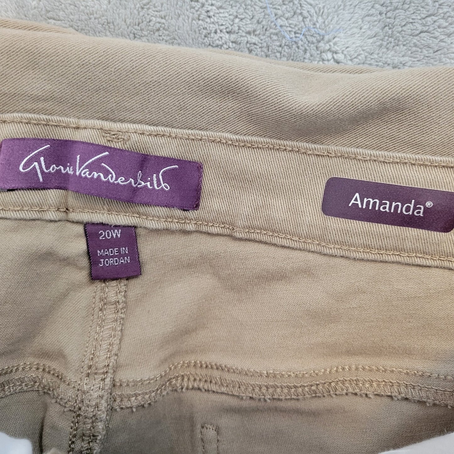 Gloria Vanderbilt Amanda Womens Jeans 20W Plus Straight Leg Beige Denim Zip Fly