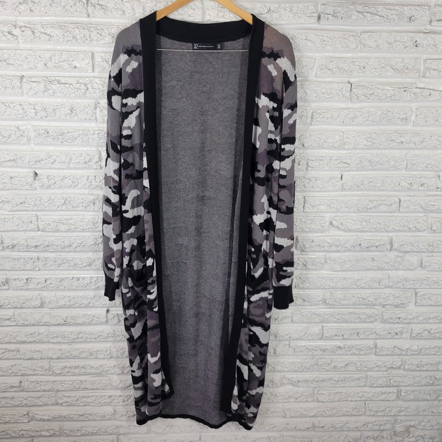 New York Co Womens Sweater 2XL Plus Cardigan Open Pockets Gray Camouflage Knit