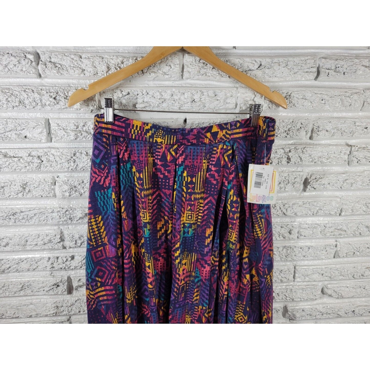 Lularoe Womens Skirt 3XL Plus Madison Mini Flare Red Geometric Casual Pleated