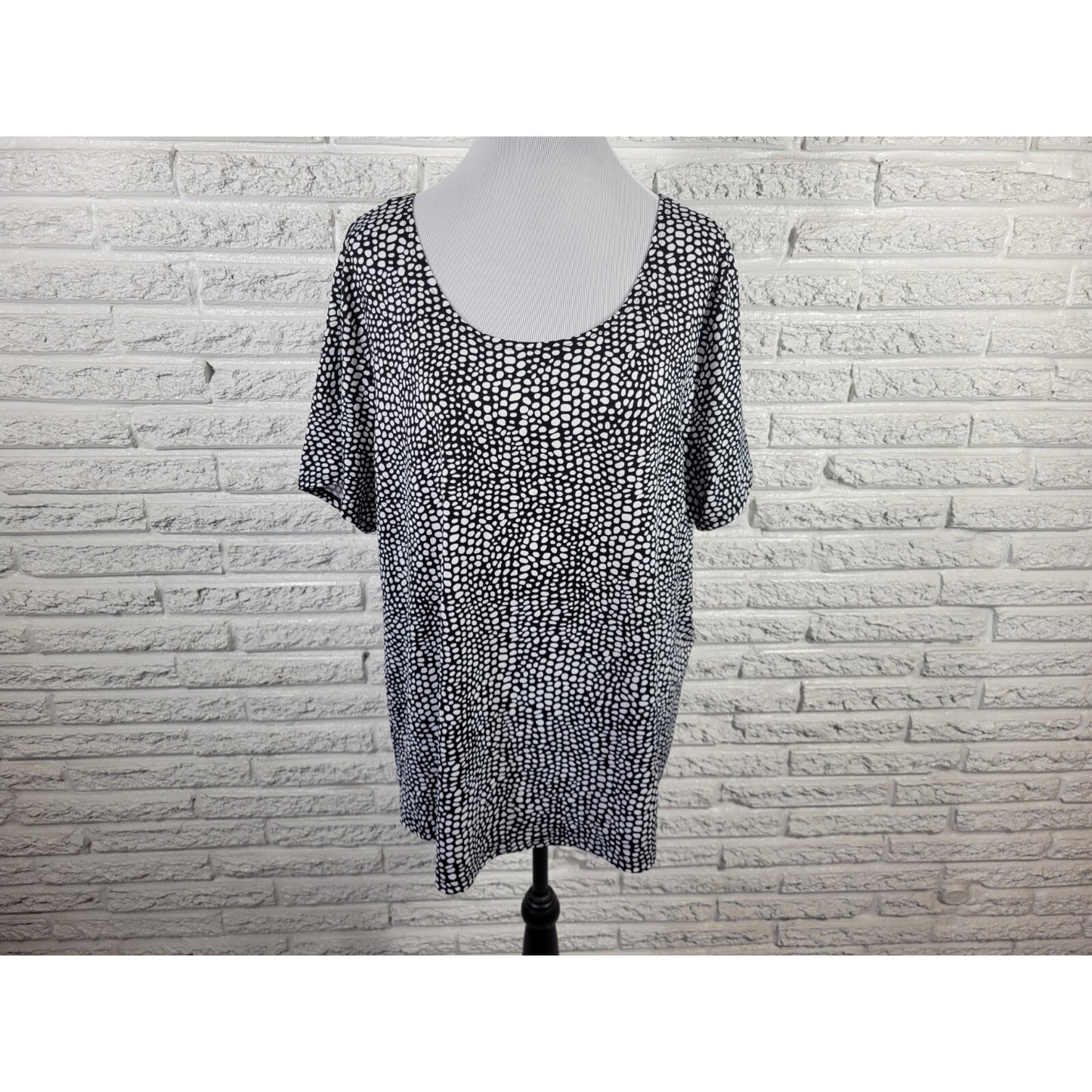 Notations Womens Top 3X Plus Tee Black Animal Print Poly Blend Career Comfy