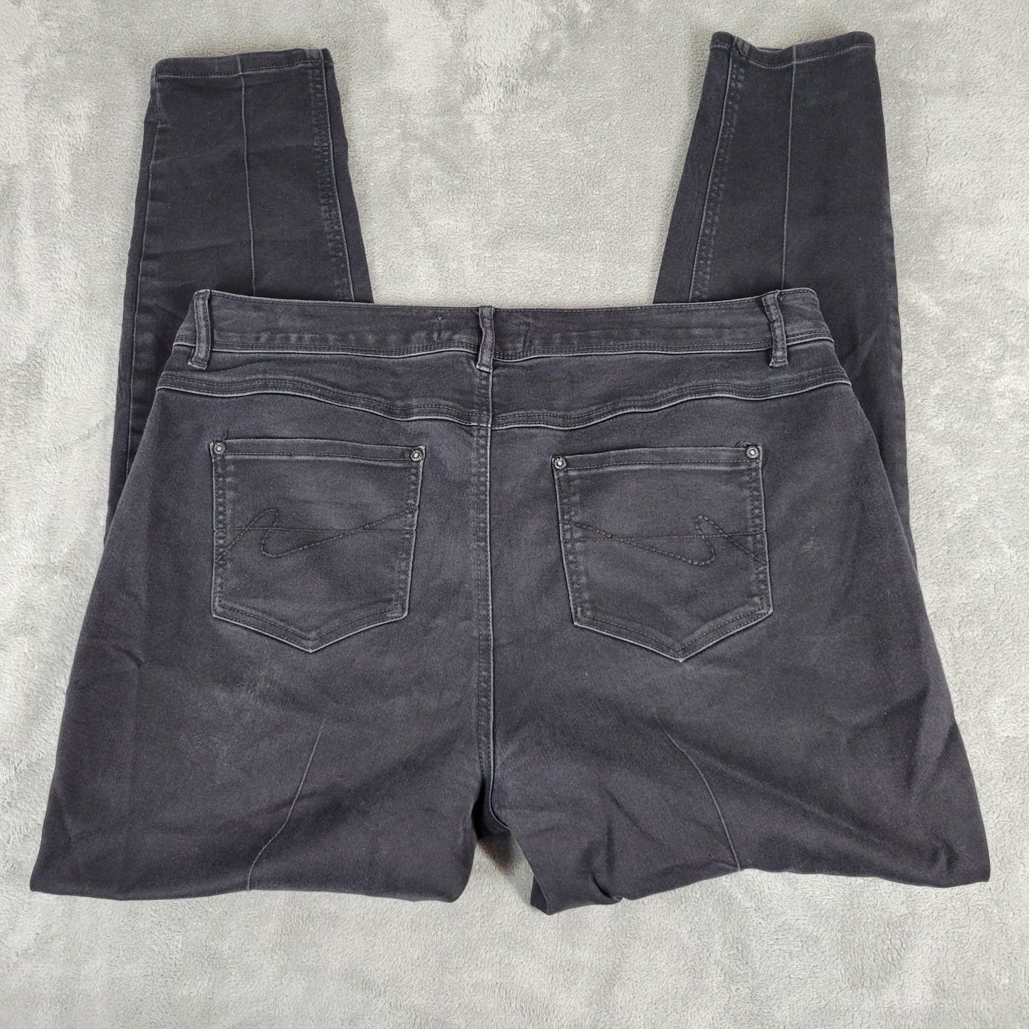 Cato Est 1946 Womens Jeans 16W Plus Classic Skinny Black Denim Zip Fly Comfy