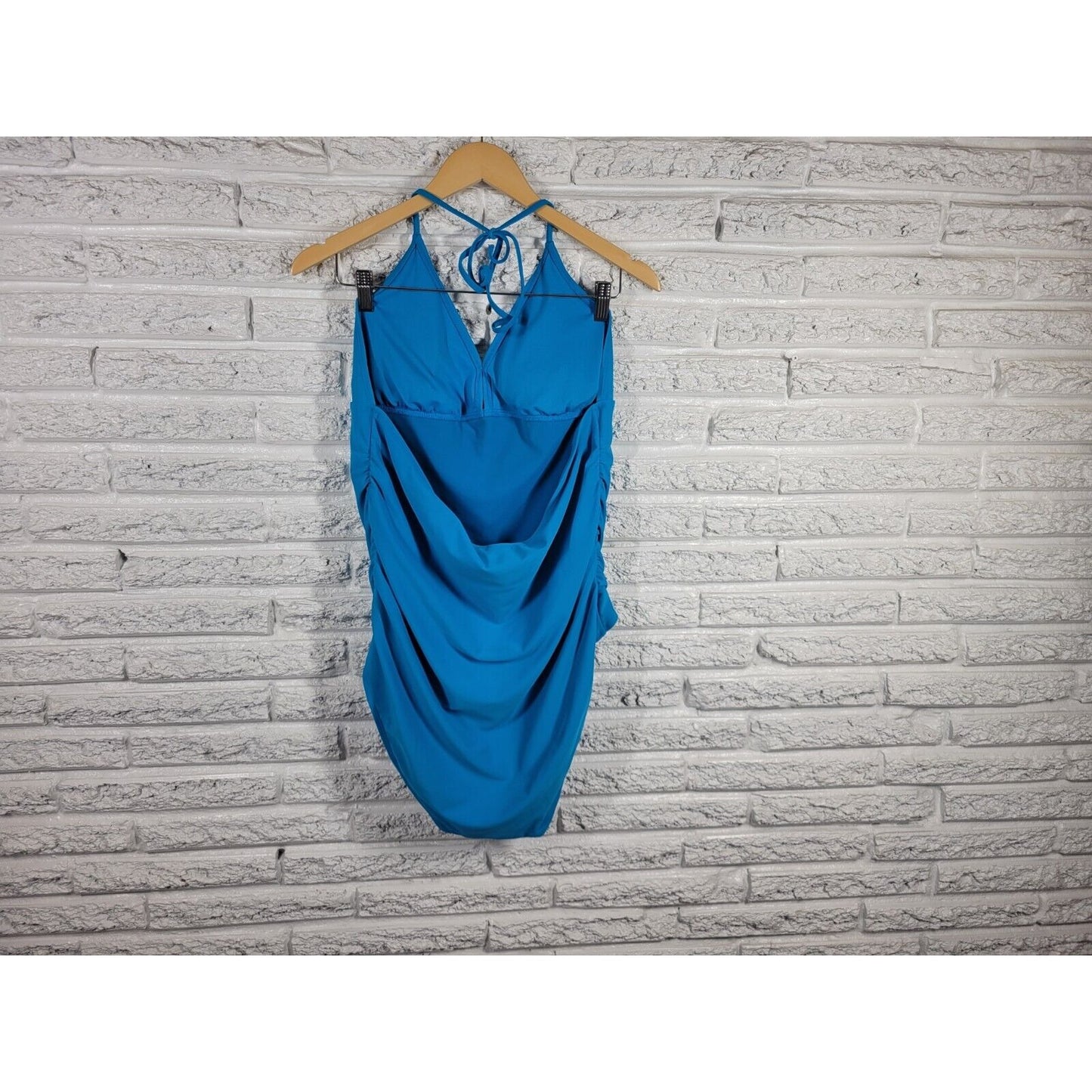 Old Navy Womens Swimsuit XXL One Piece Halter Blue Beach Pool Rayon Spandex