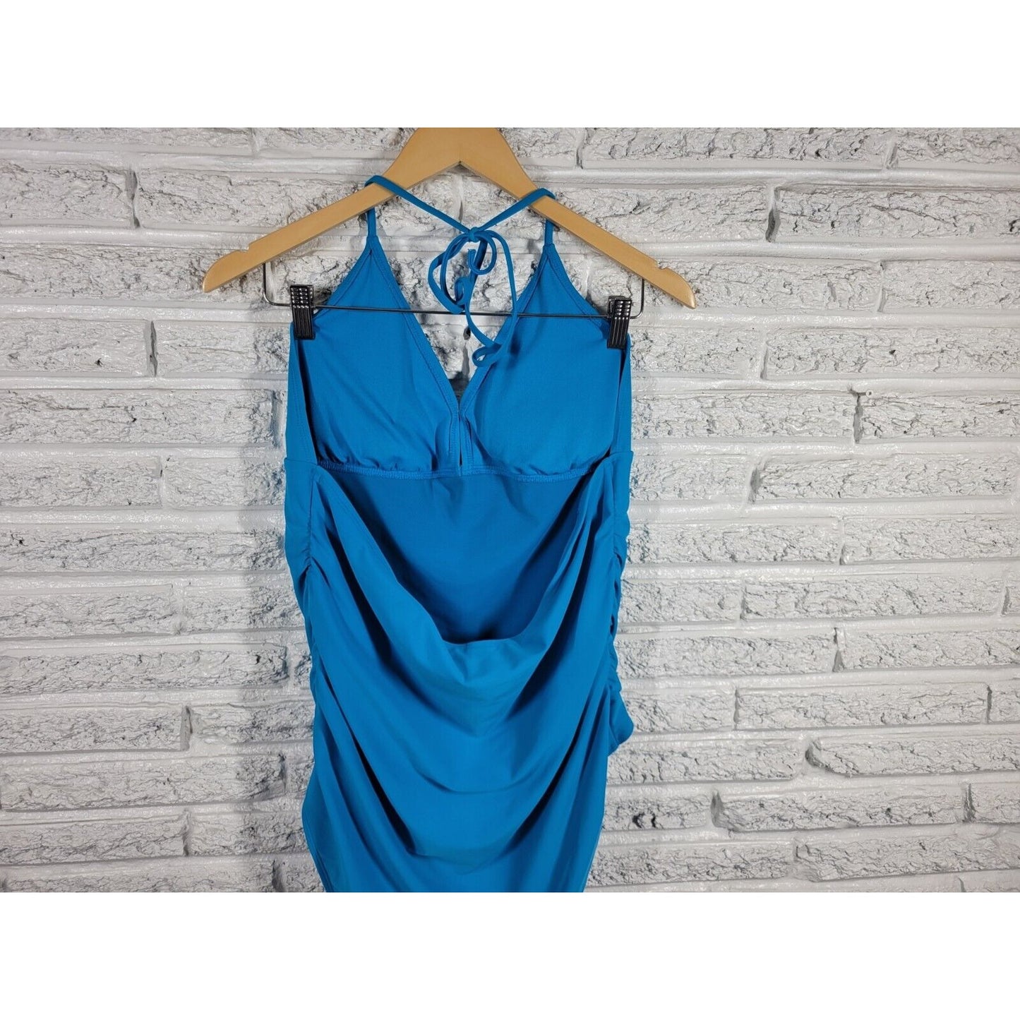 Old Navy Womens Swimsuit XXL One Piece Halter Blue Beach Pool Rayon Spandex