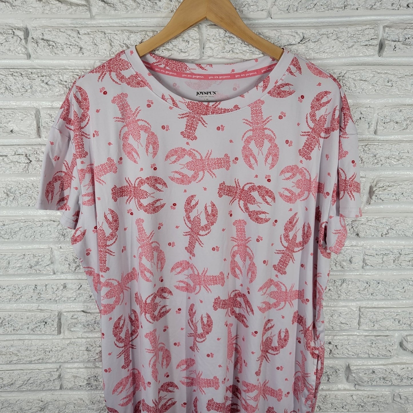 Joyspun Womens Nightgown Womens L XL Pajama Top Lobsters All Over Pink Lounge