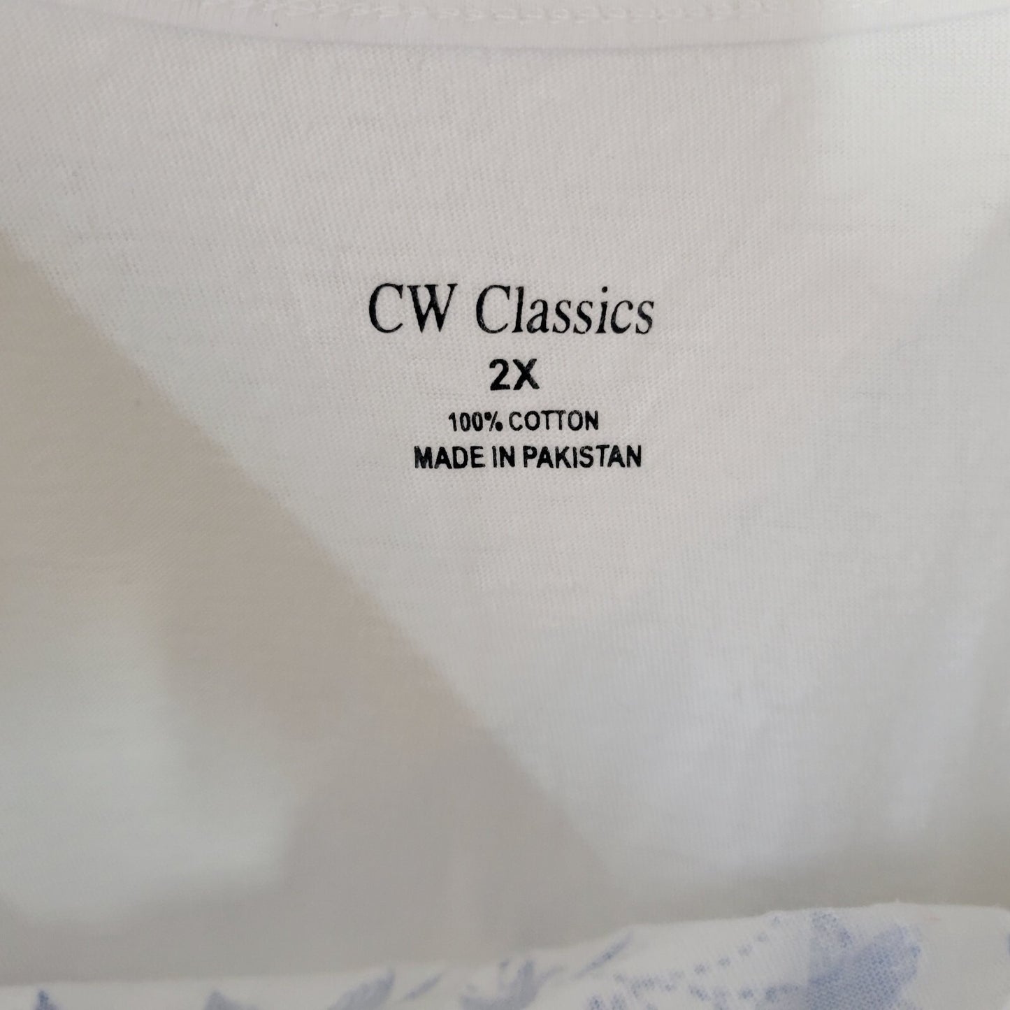 CW Classics Womens Top 2X Plus Tank White Blue Floral Lightweight Embroidered