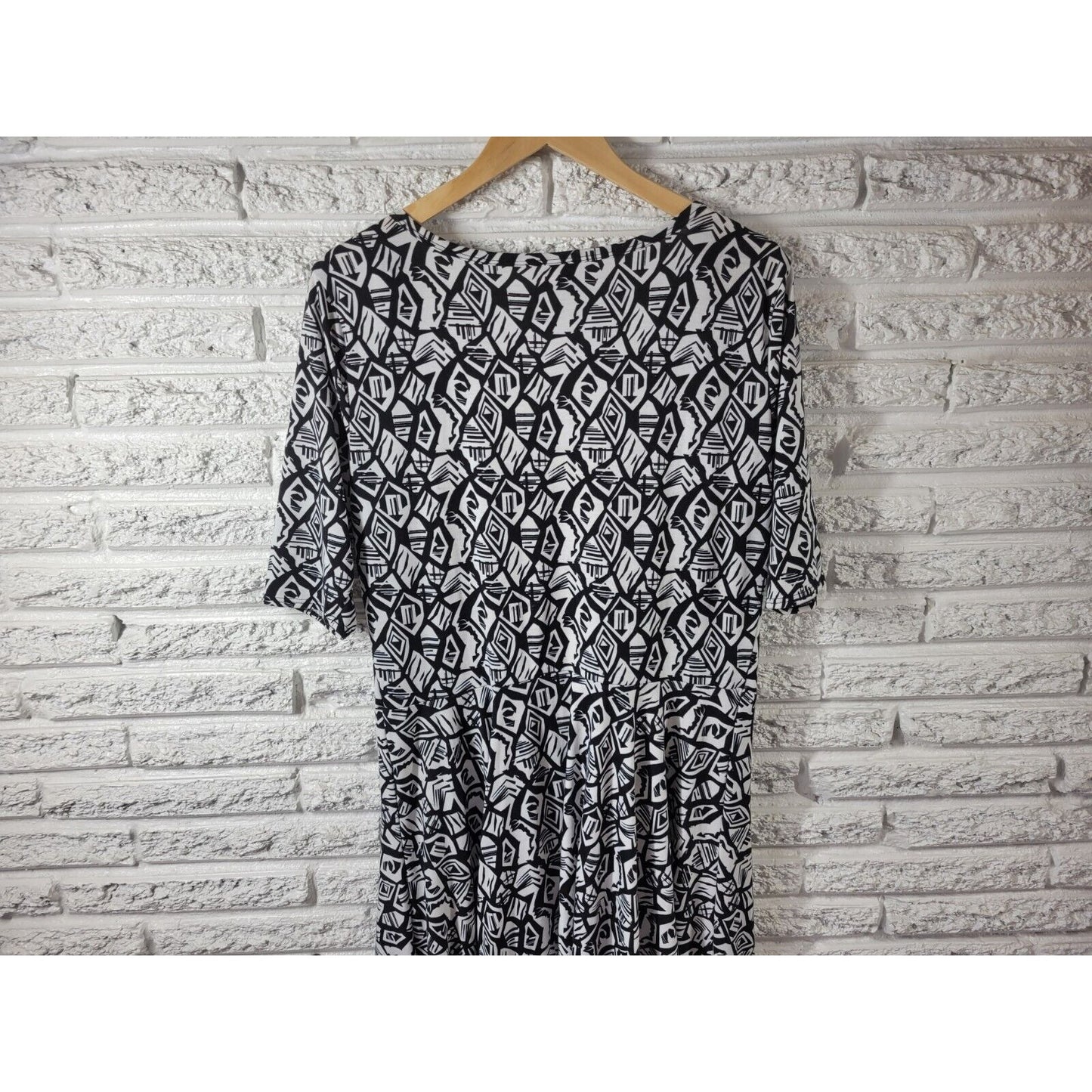 Lularoe Womens Dress 2XL Plus Fit Flare Short Sleeve Black Geometric Poly Blend