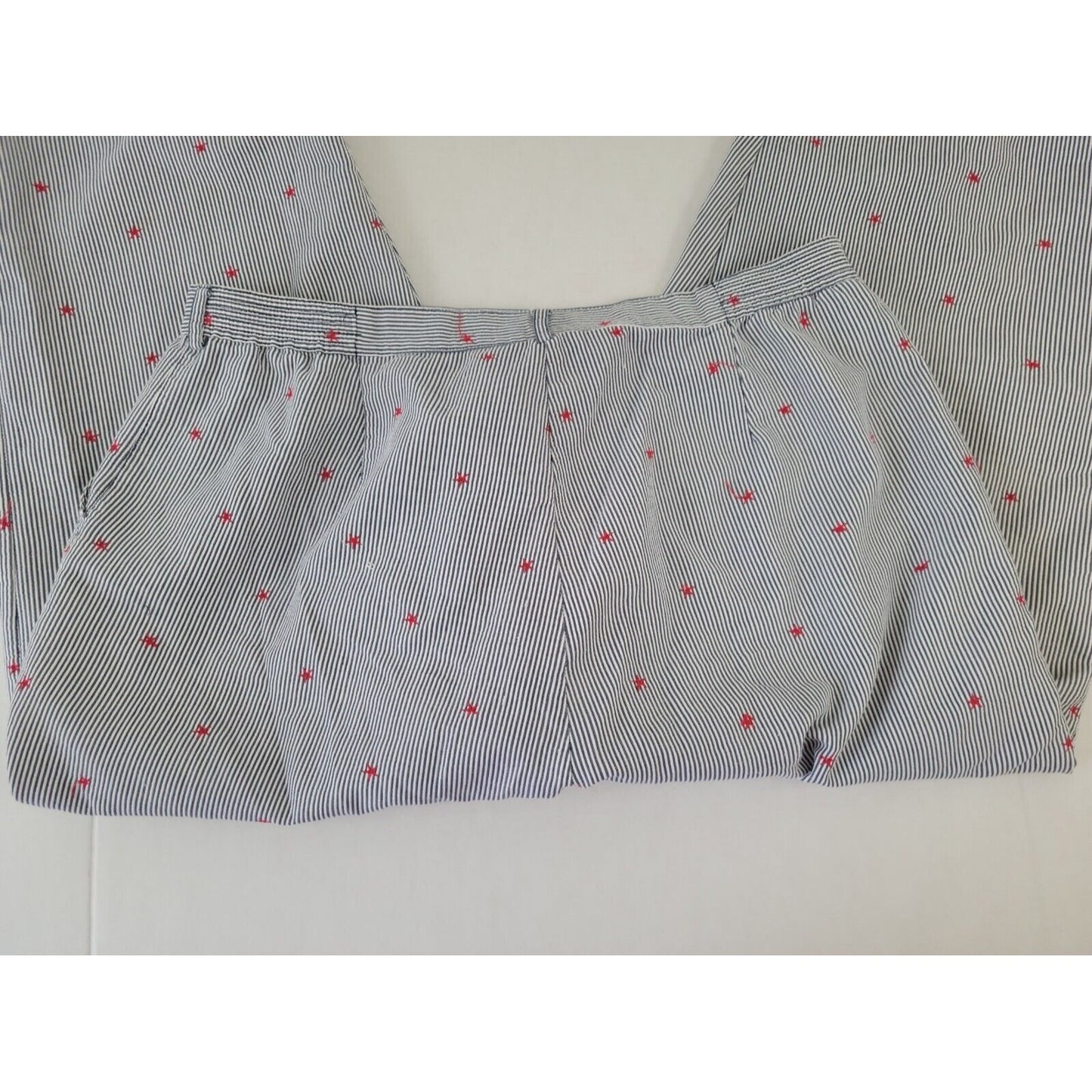 Sag Harbor Womens Pants 18 Plus Capri Embroider Stars Seersucker Gray Stripe