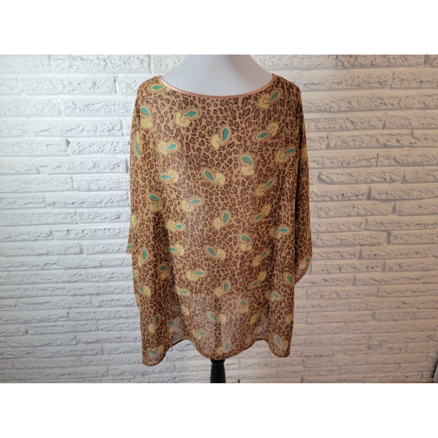 Cabernet Women Pajama Top 2X Plus Slit 3/4 Sleeve Tan Animal Print Sheer Sexy