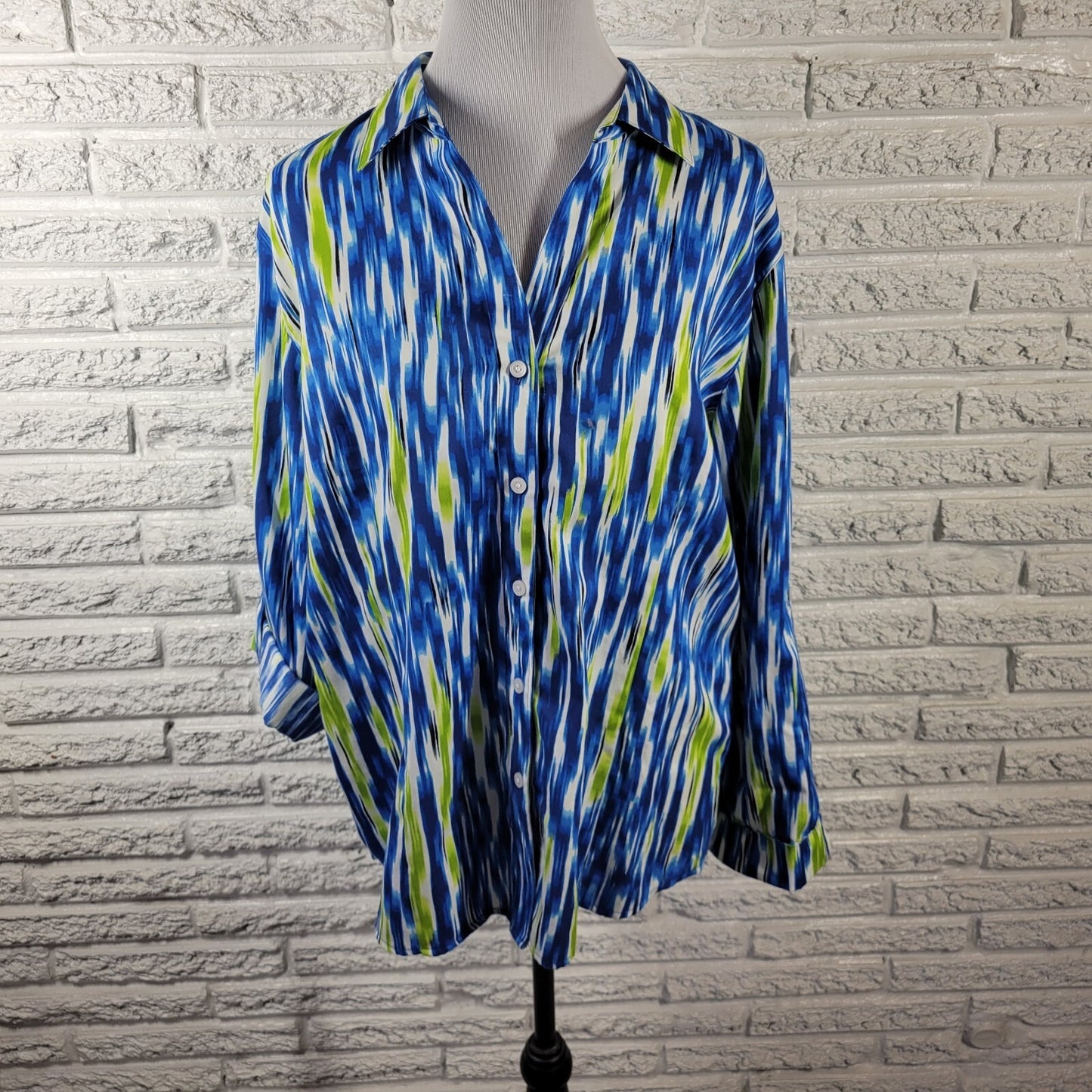 Westbound Womens Top Extra Large Roll Tab Sleeve Wrinkle Free Blue Watercolor