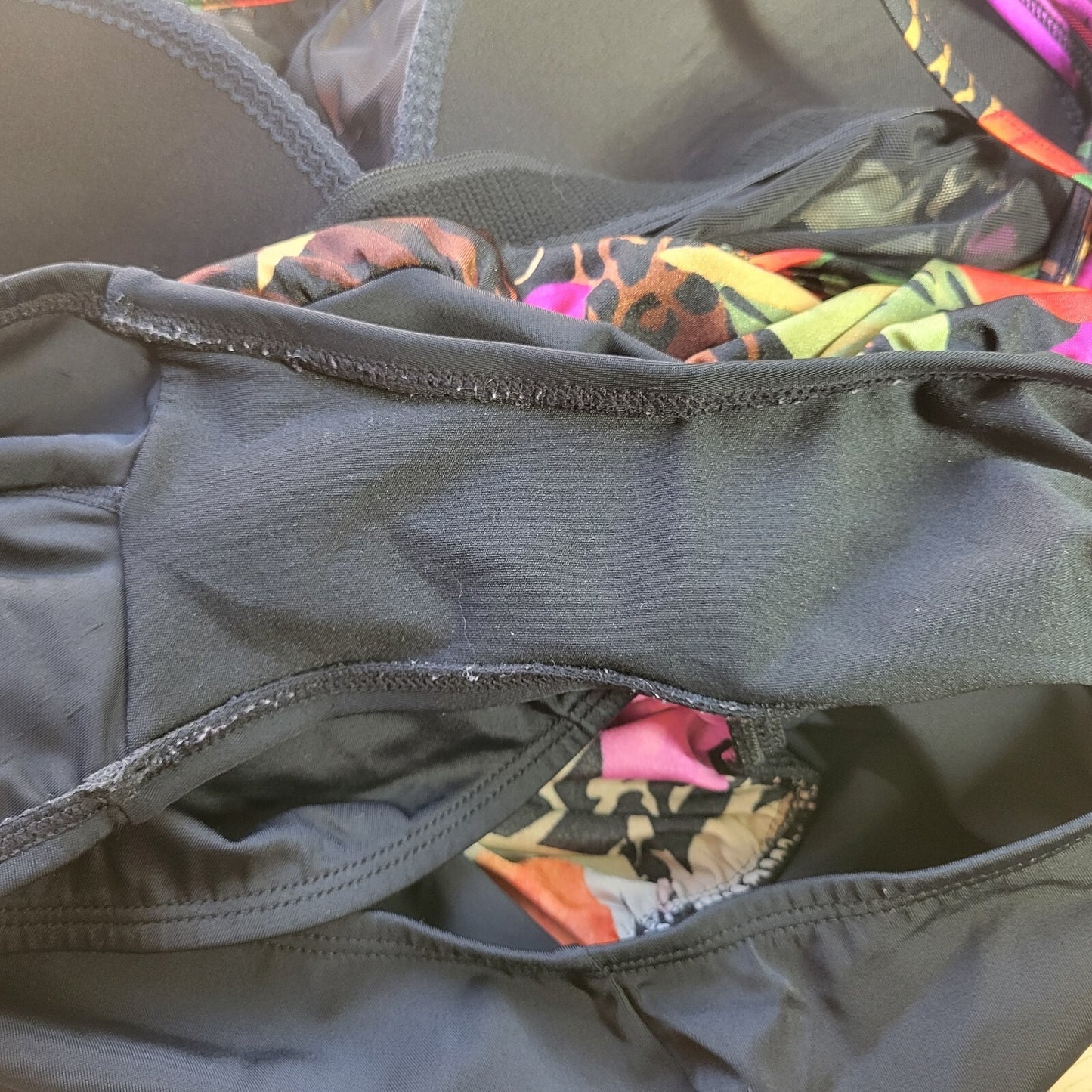 Inches Away Womens Swimsuit 24W Plus One Piece Pink Orange Floral Spaghetti Bra