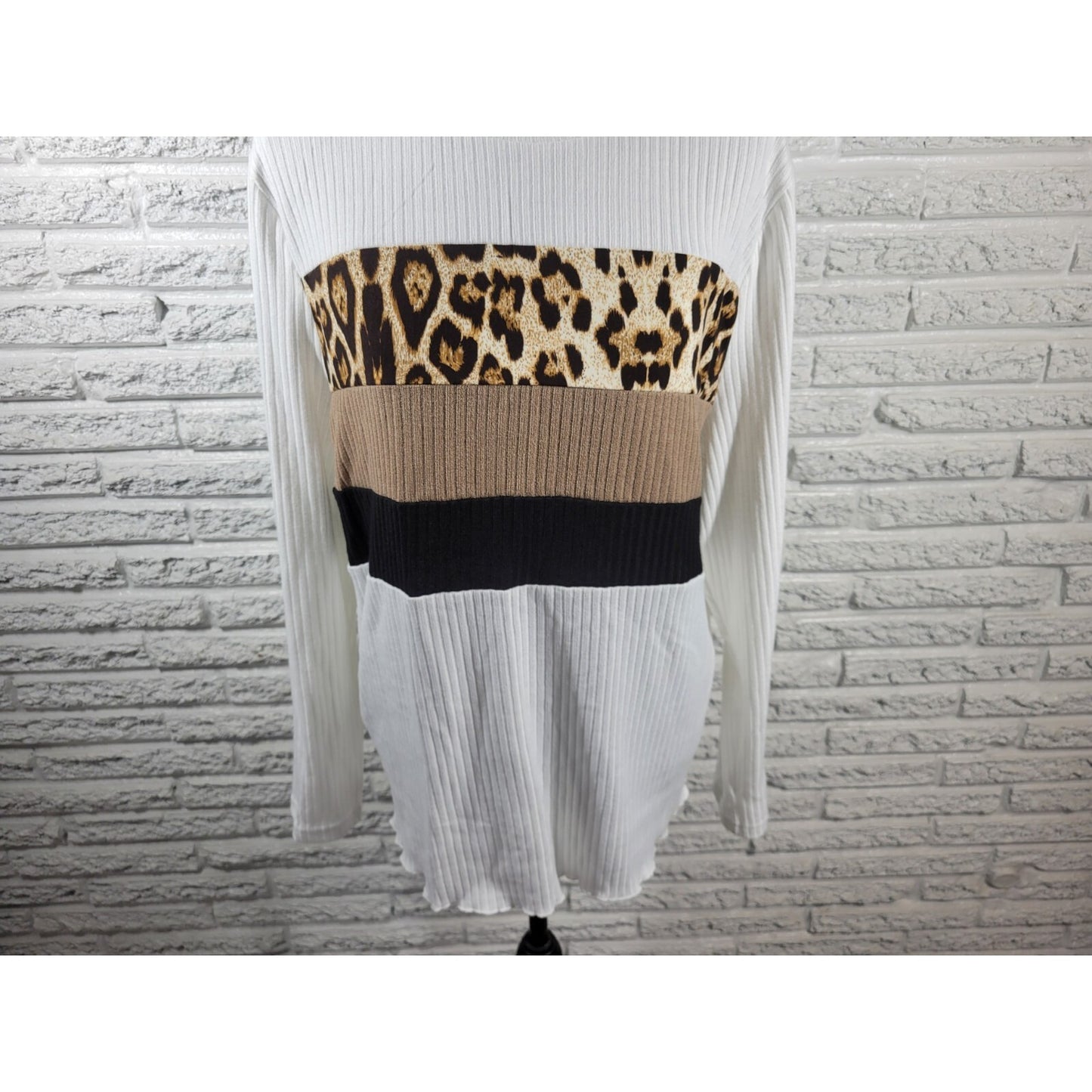 Emery Rose Womens Top 1XL Plus Long Sleeve Knit Brown Animal Print Lightweight