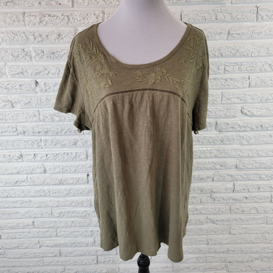 Natural Reflections Women Top 2X Plus Tee Short Sleeve Green Embroidered Cotton