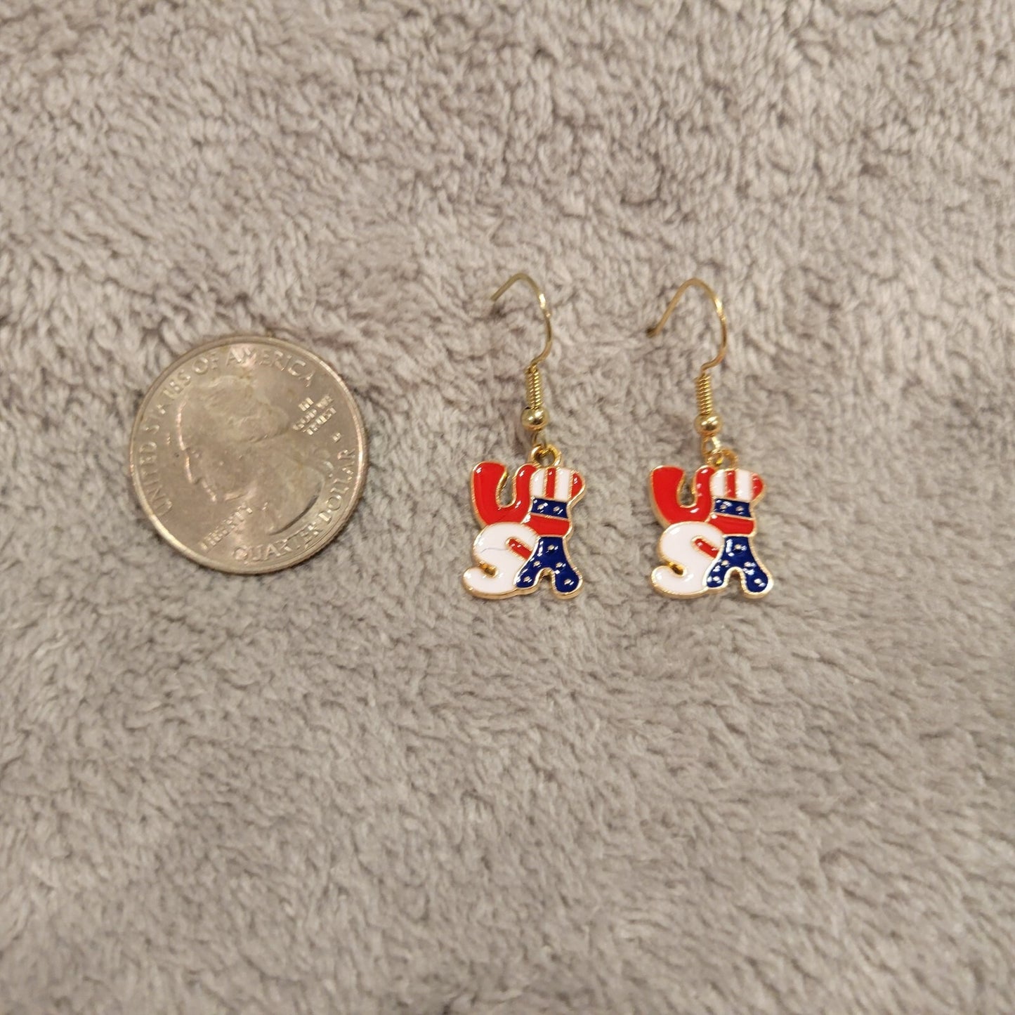 Fourth of July Patriotic Women Earrings One Pair USA Flag Hanging Dangle Novelty