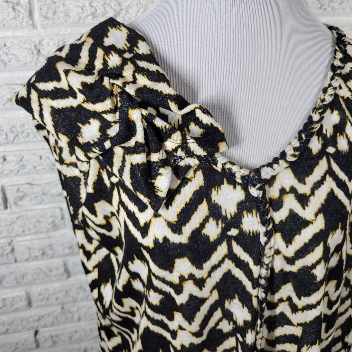 Cato Est 1946 Womens Top 22W 24W Long Sleeve Corded Neck Black Watercolor Comfy