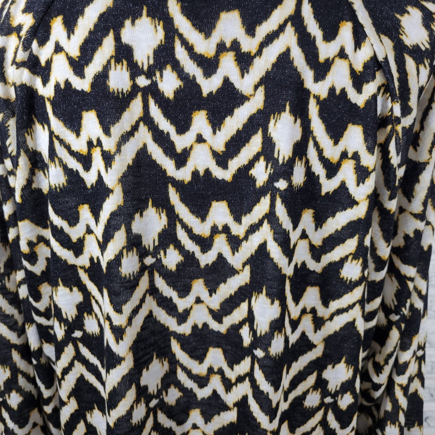 Cato Est 1946 Womens Top 22W 24W Long Sleeve Corded Neck Black Watercolor Comfy