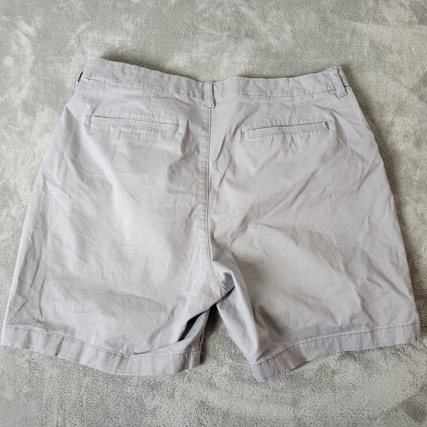 Lee Women Shorts 18M Plus Regular Fit Gray Mid Rise Cotton Blend Zip Lightweight