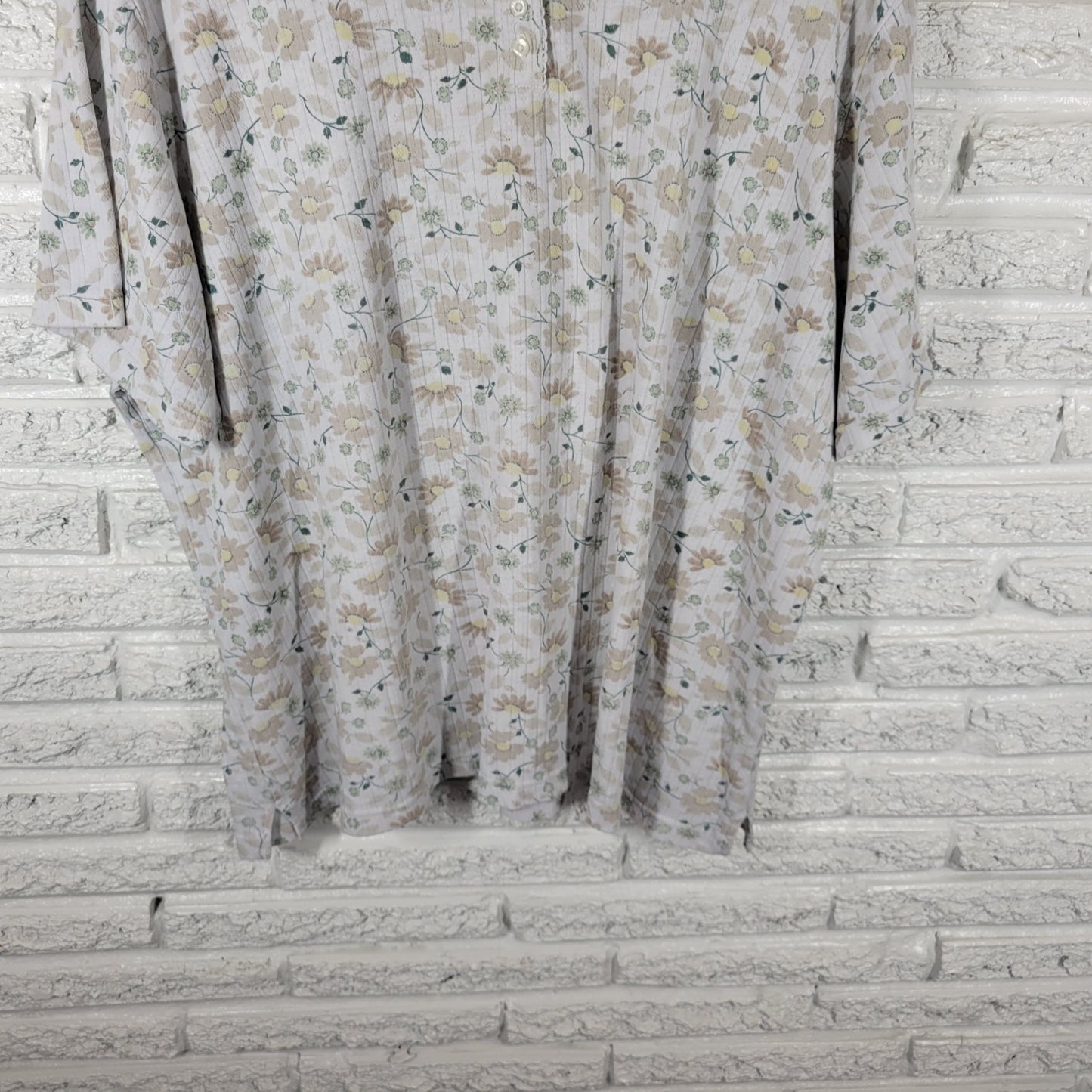 Classic Elements Womens Top 3X Plus Short Sleeve Beige Floral 1/4 Button Comfy