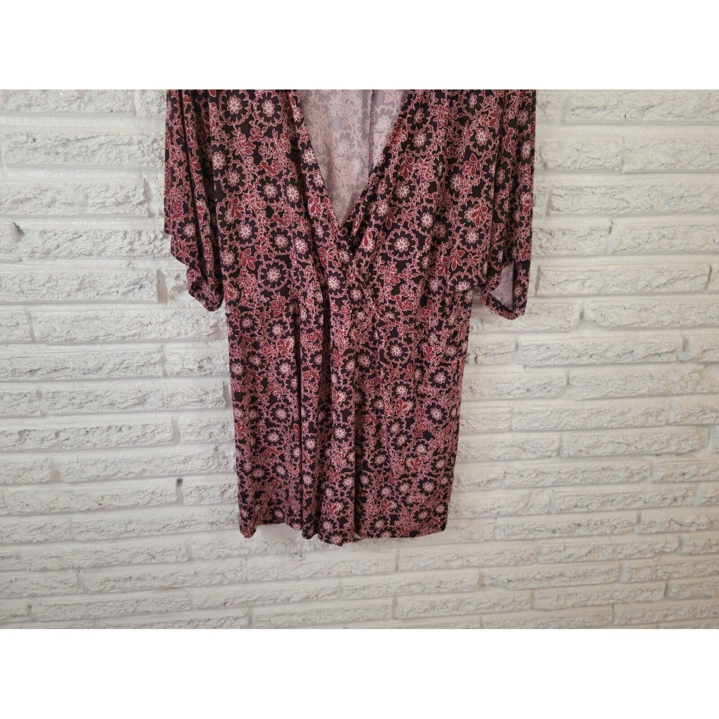 Forever 21 Womens Romper 2X Plus Short Sleeve Polyester Floral Poly Blend