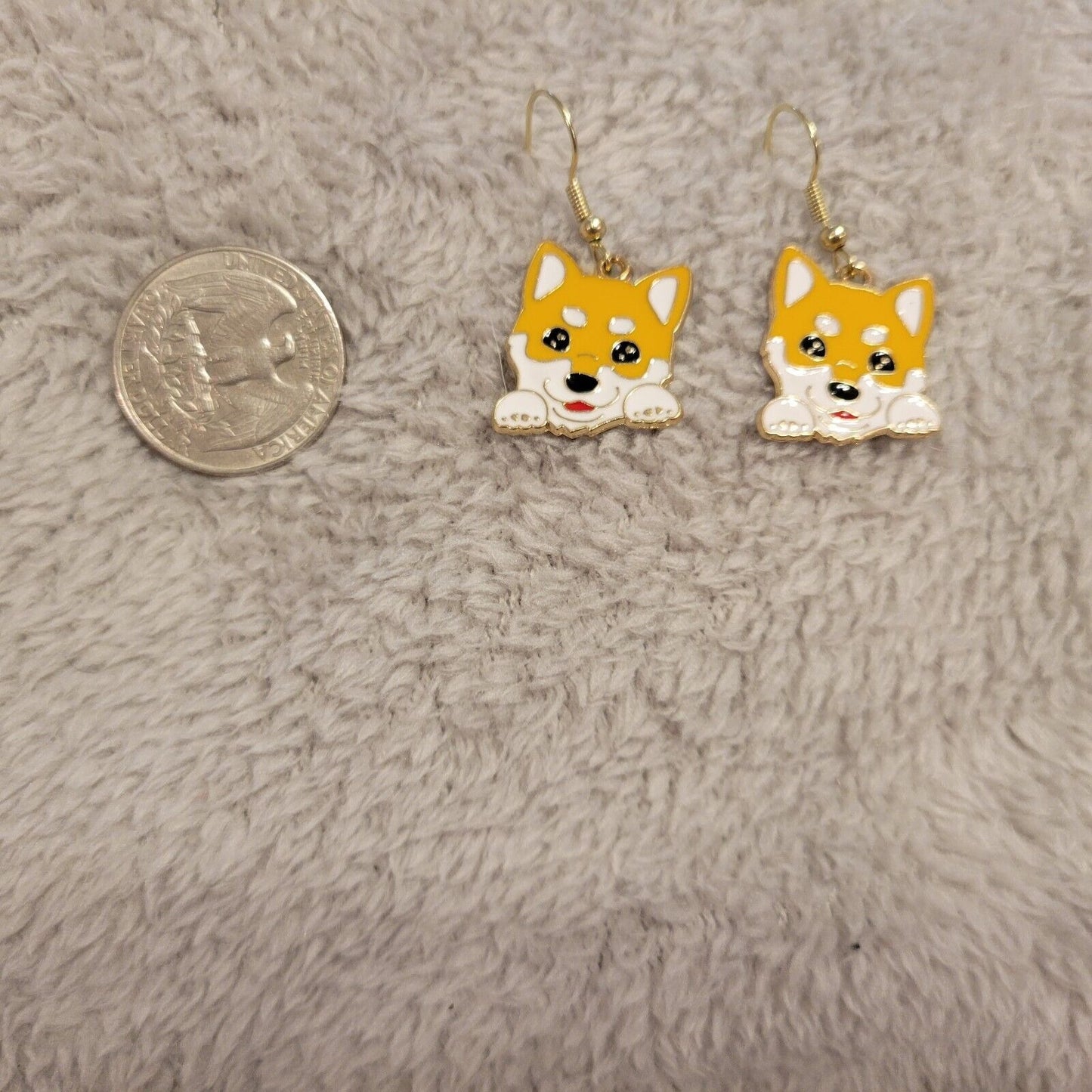 Corgi LG Dog Puppy Earrings One Pair Gold Tone Hanging Dangle Fish Hook Novelty