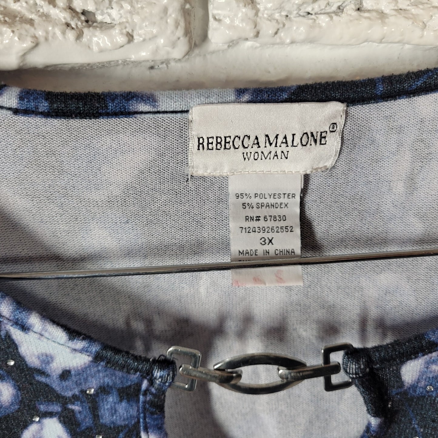 Rebecca Malone Women Top 3X Plus Tunic 3/4 Sleeve Blue Roses Keyhole Rhinestones