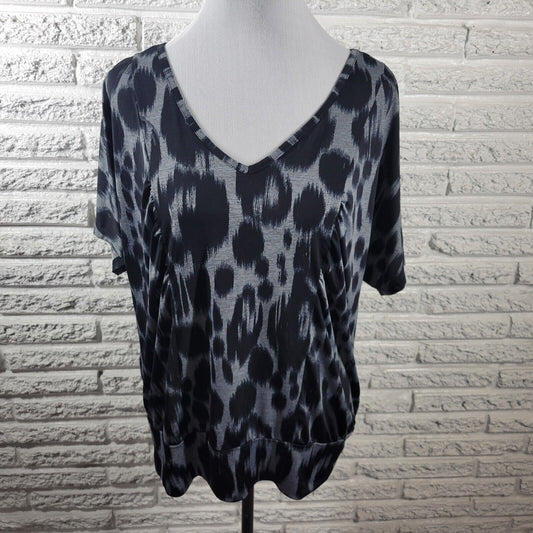 AB Studio Womens Top Extra Large XL Tee Black Gray Watercolor Casual Poly Blend