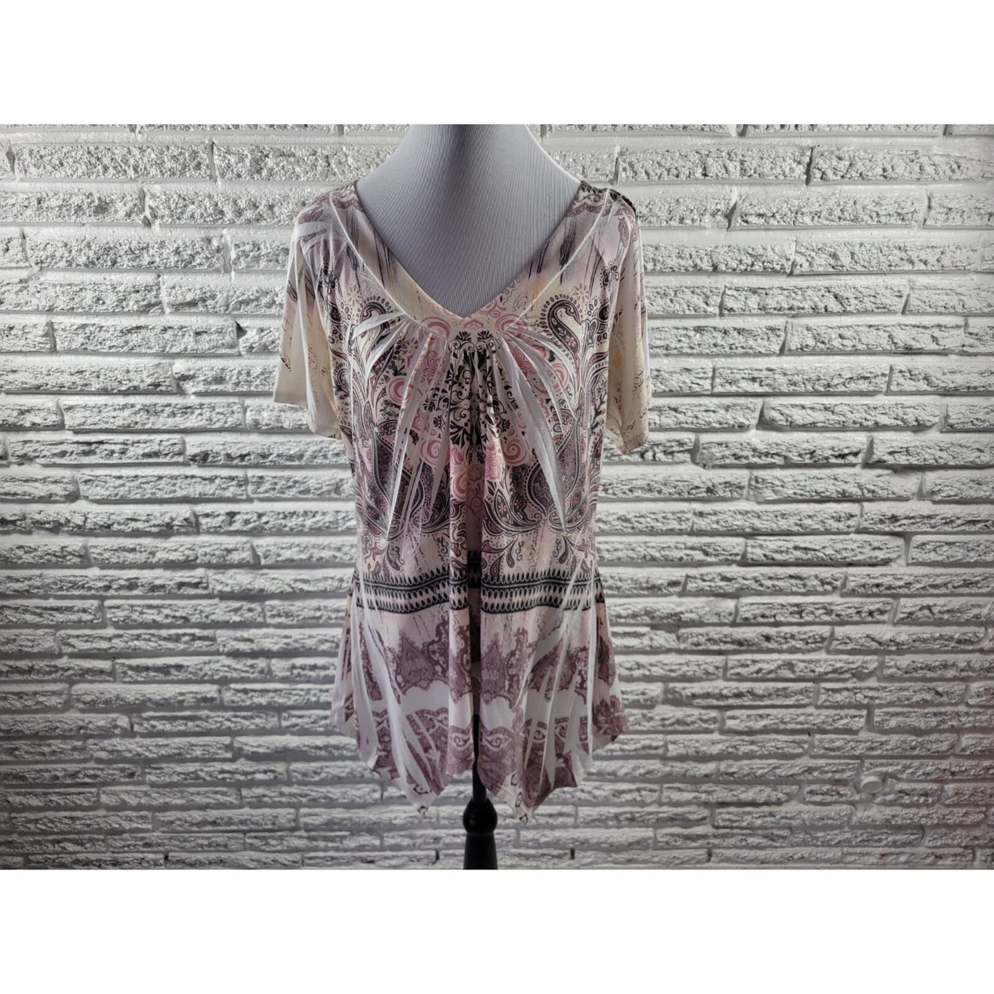 Espresso Women Top Extra Large XL Asymmetric Purple Paisley Shark Bite Laser Cut