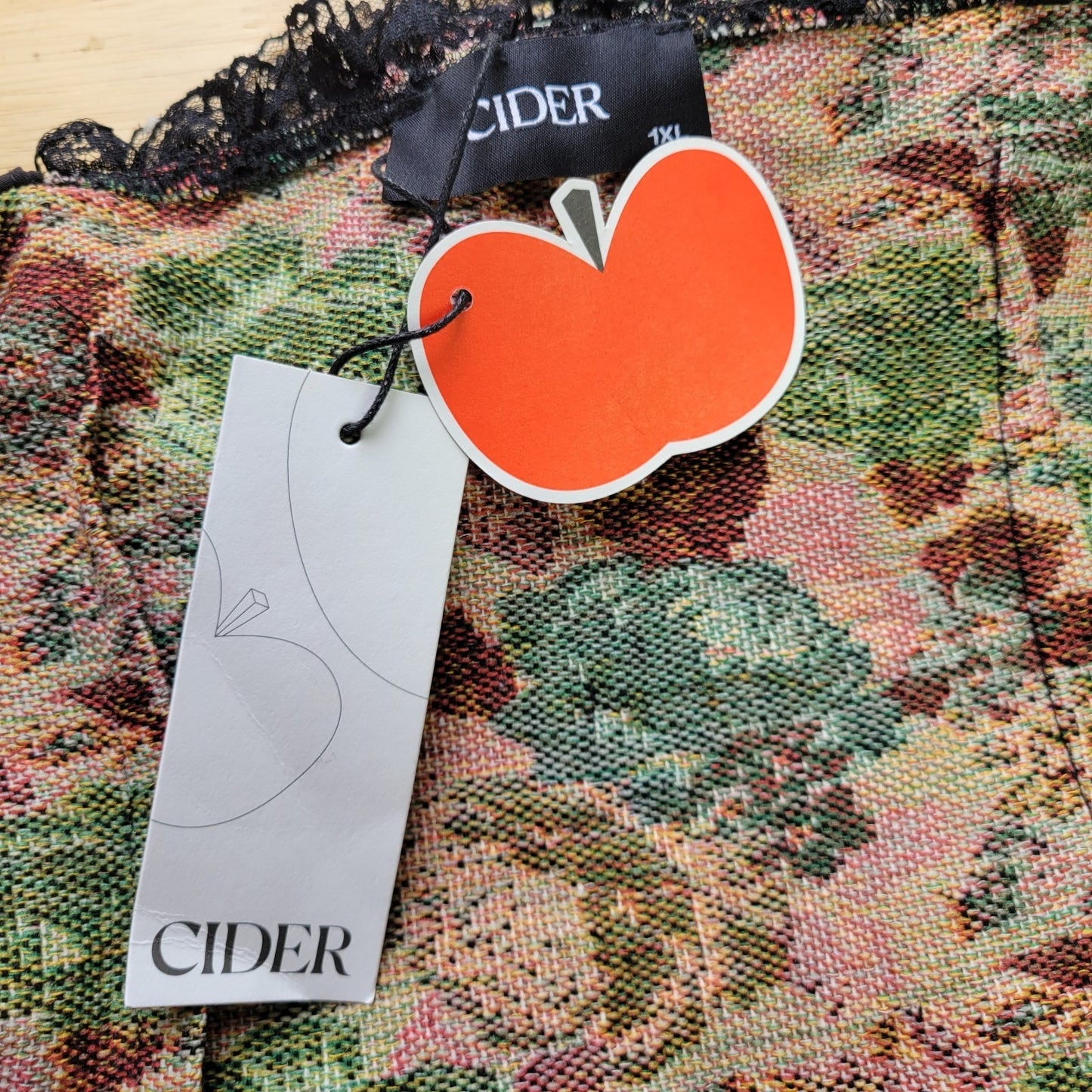 Cider Women Top 1XL Plus Corset Camisole Lace Up Spaghetti Strap Floral Tapestry