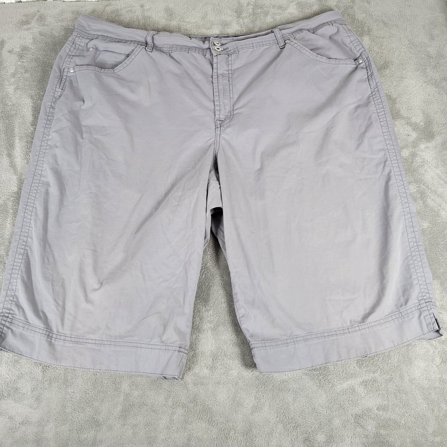 Bandolino Womens Shorts 24W Plus Bermuda Gray Cotton Blend Comfy Lightweight