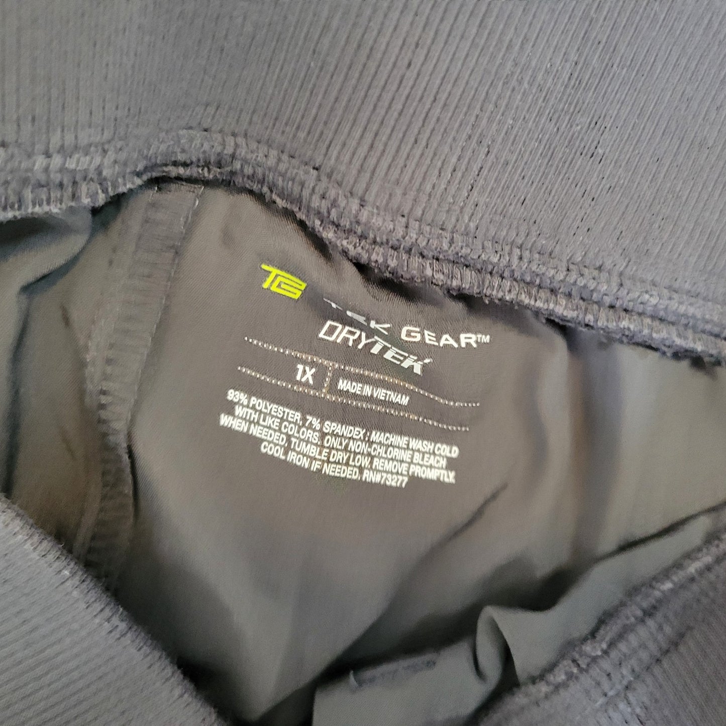 Tek Gear Drytek Womens Pants 1X Capri Plus Gray Zip Pockets Lightweight Comfy