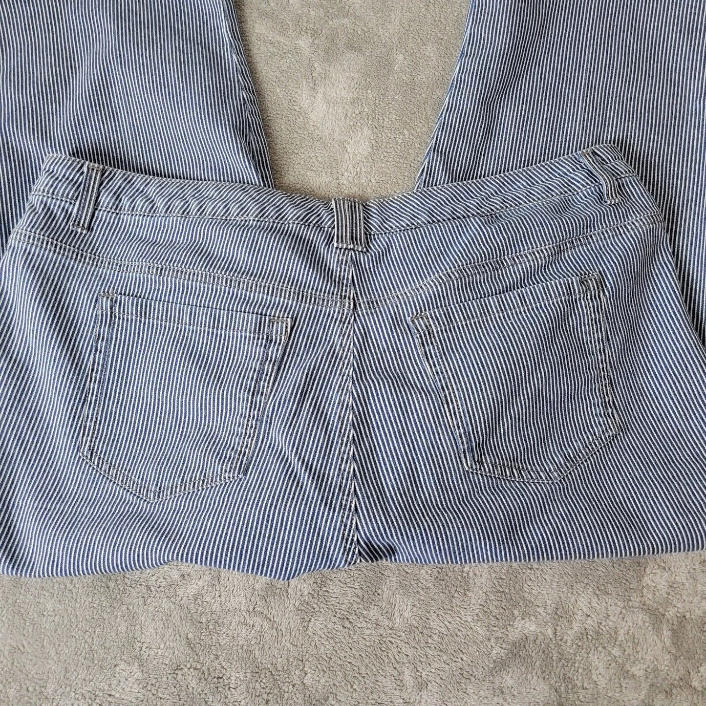 Style Co Women Jeans 18W Plus Capri Blue White Stripe Denim Zip Fly Cotton Blend
