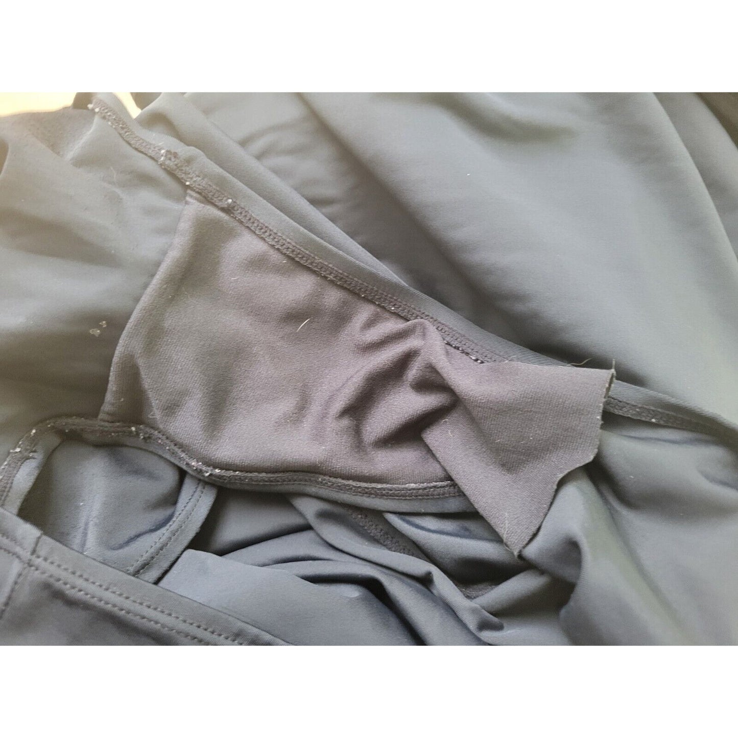 Catherines Women Swimsuit 28W Skirted Adjustable Wide Strap Black Geometric Bra