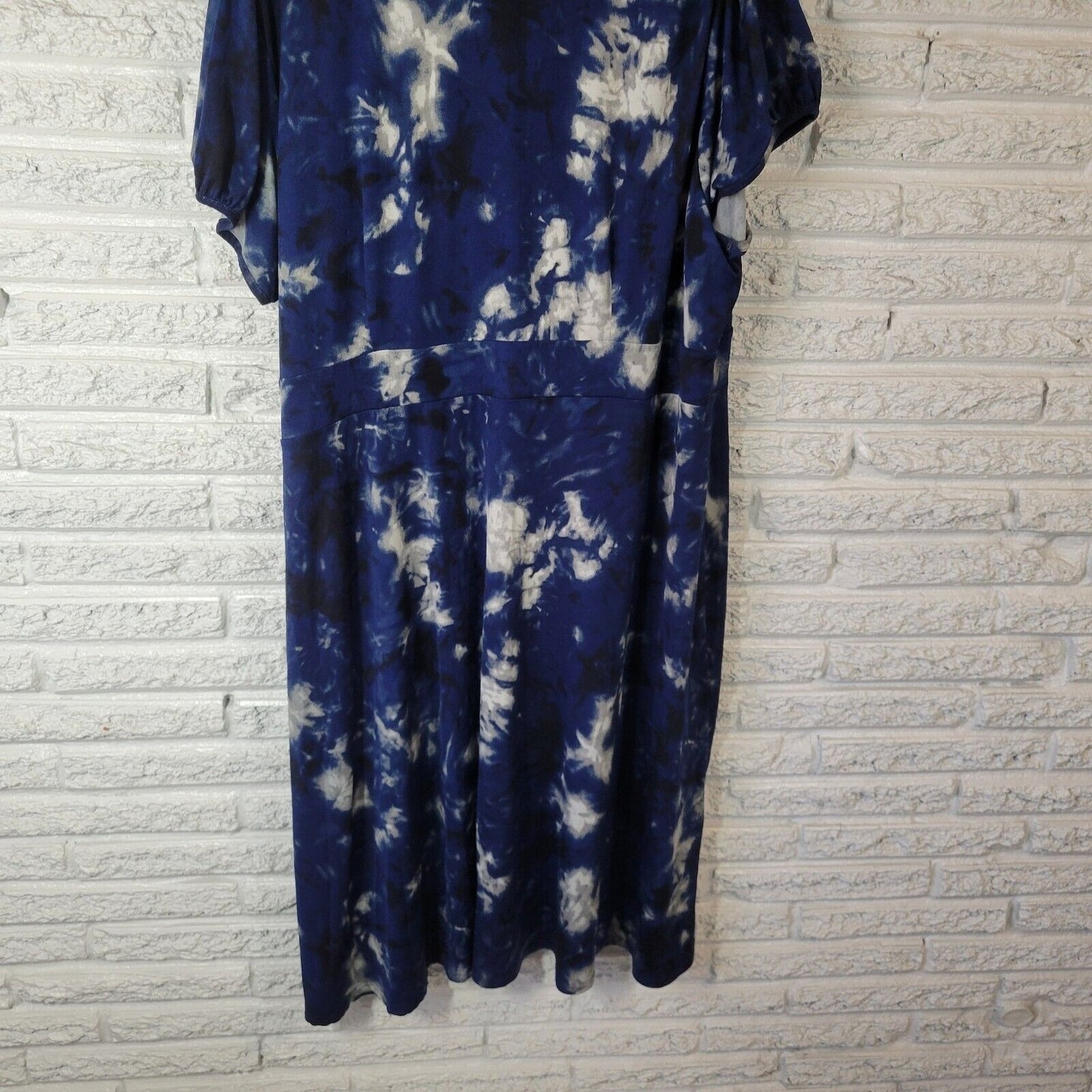 Dress Barn Womens Dress 22W Short Sleeve Blue Tie Dye Side Zip Poly Blend Sash