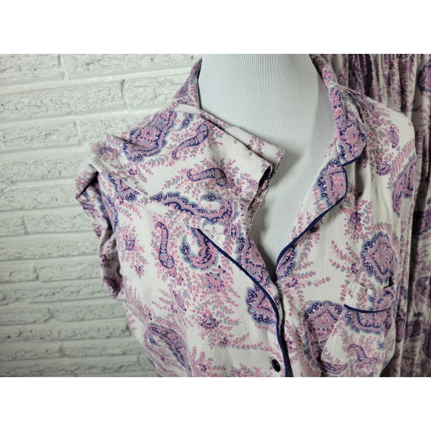 Liz Claiborne Womens Pajama Set Extra Large XL Purple Paisley Loungewear Collar