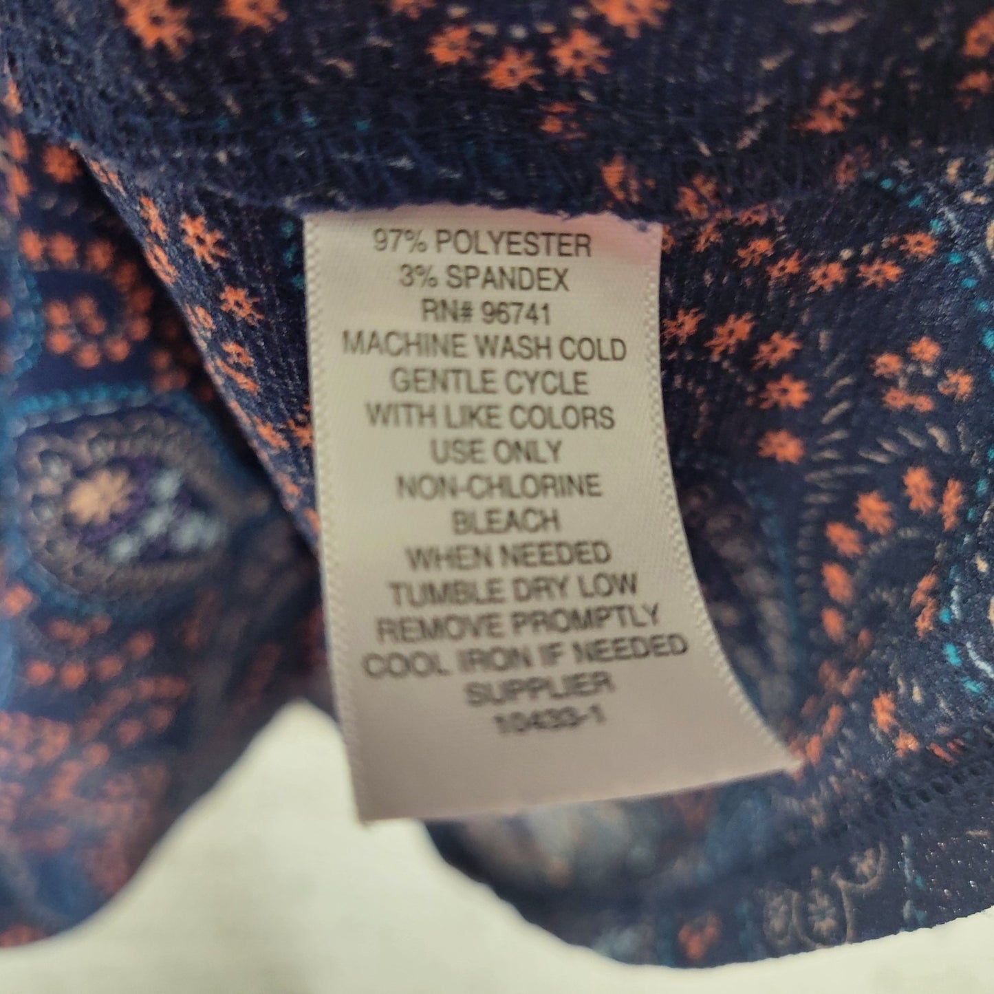 Boutique Women Top 3X Plus 3/4 Split Sleeve Blue Paisley On Off Shoulder Smocked