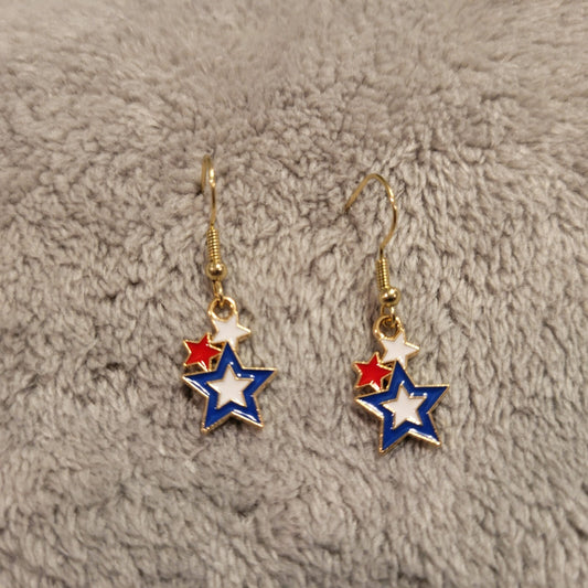 Fourth of July Patriotic Womens Earrings One Pair USA Stars Hanging Dangle