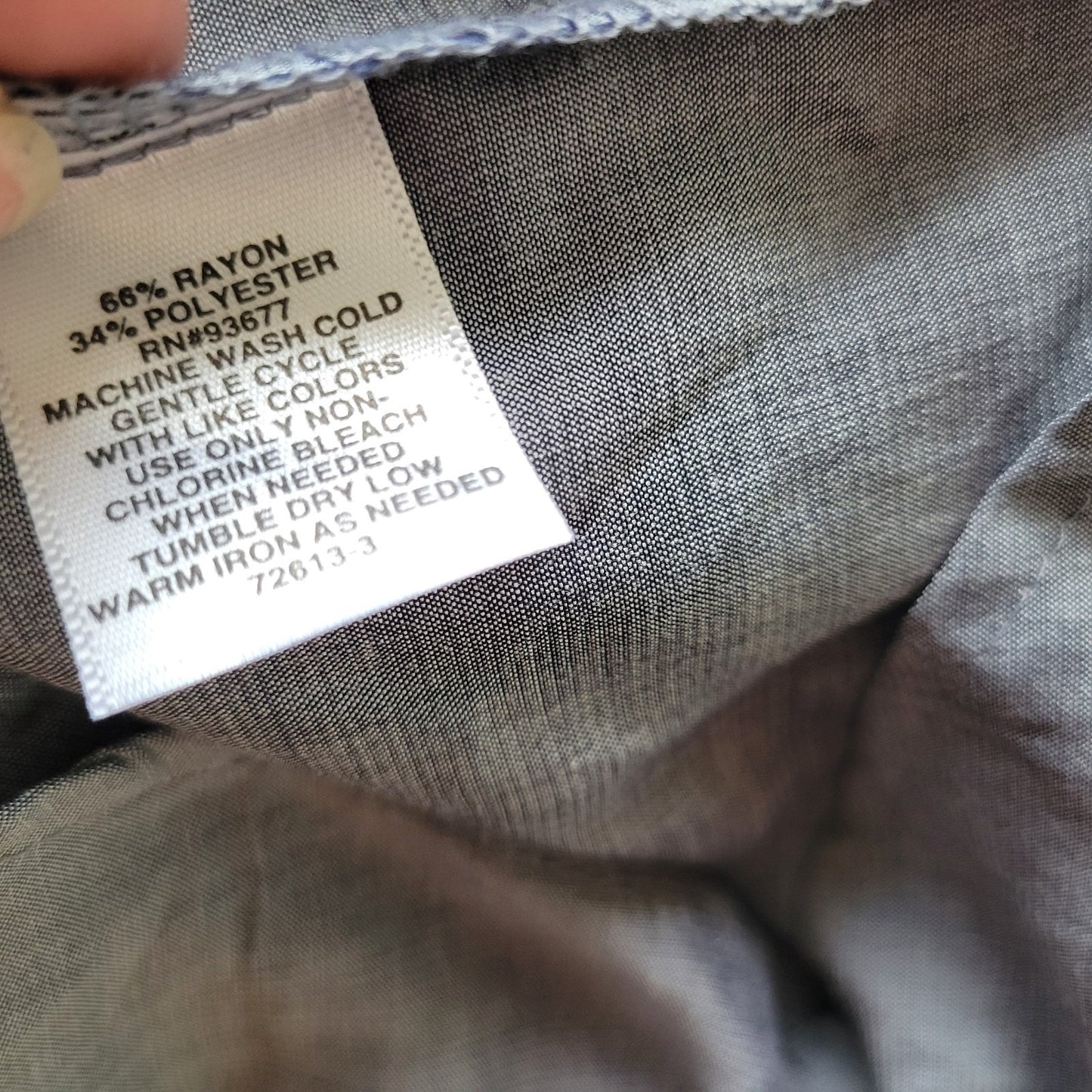 Liz Claiborne Womens Top XL Long Sleeve Gray Pleated Keyhole Lightweight Office