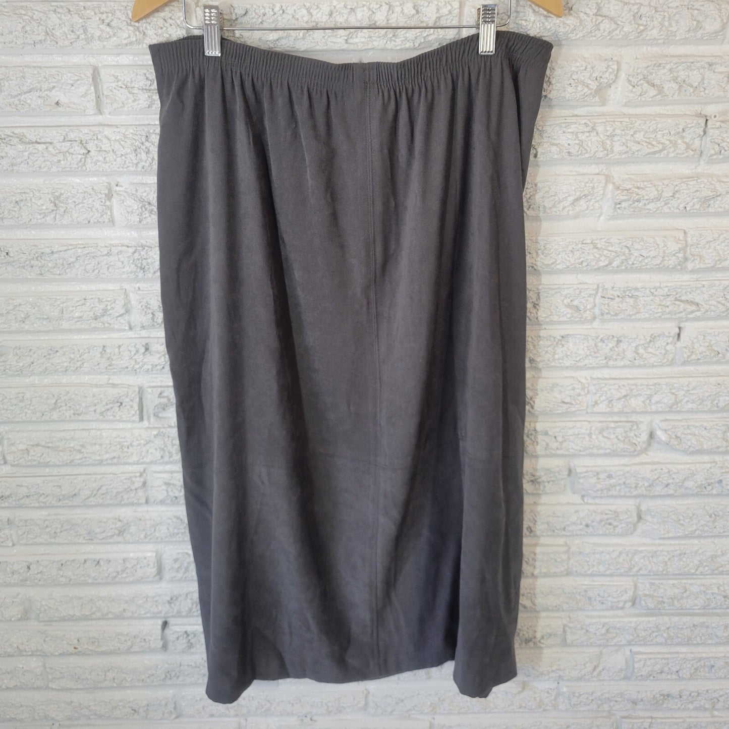 NIkki Womens Skirt 18 Plus Midi Aline Pull On Gray Poly Blend Office Casual