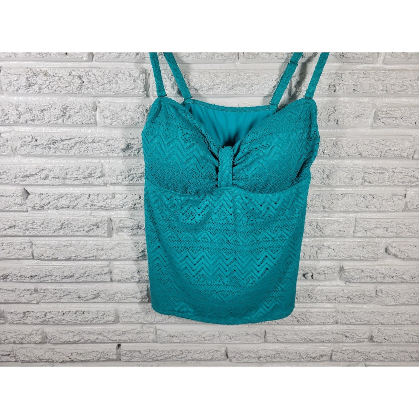 Catalina Womens Swim Top 2X Plus Adjustable Spaghetti Strap Aqua Blue Lace Bra
