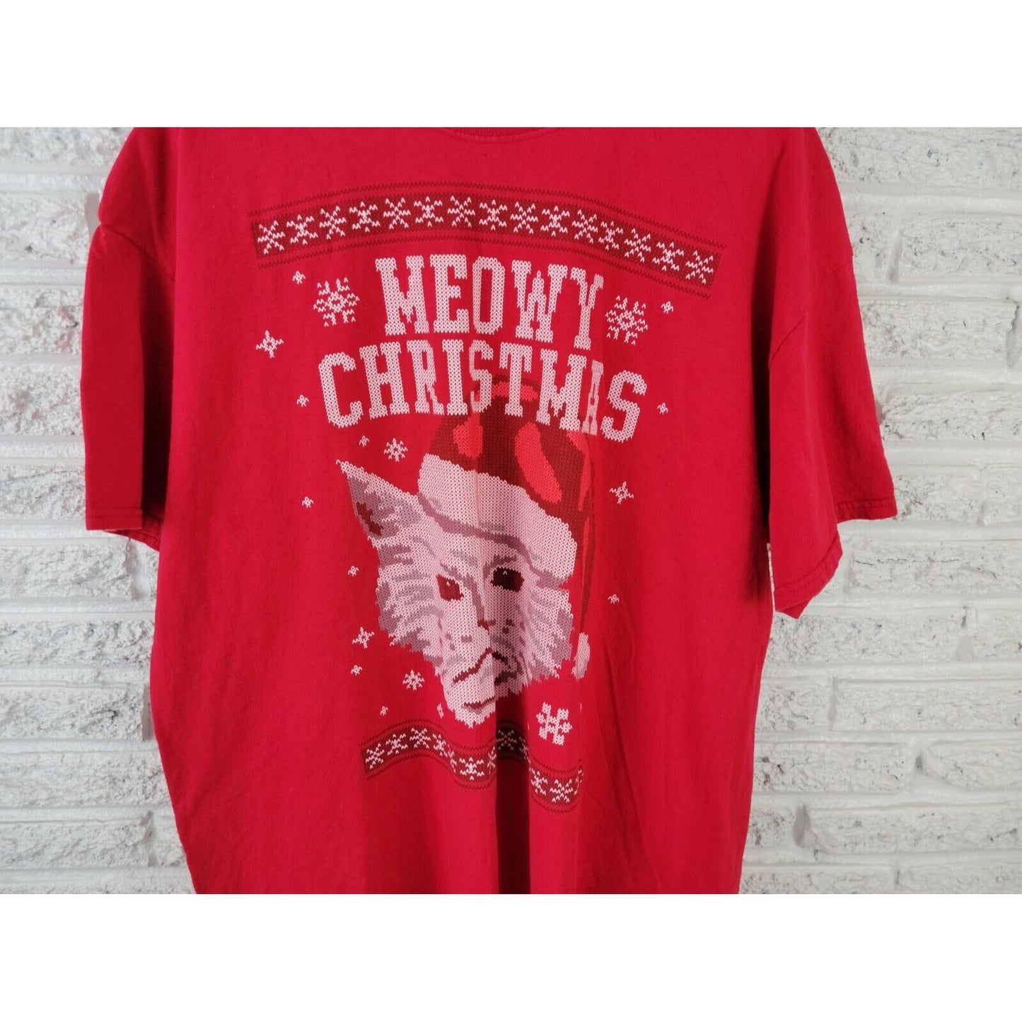 Christmas Womens Shirt 2XL Plus Tee Meowy Cat Kitten Red Crew Neck Short Sleeve