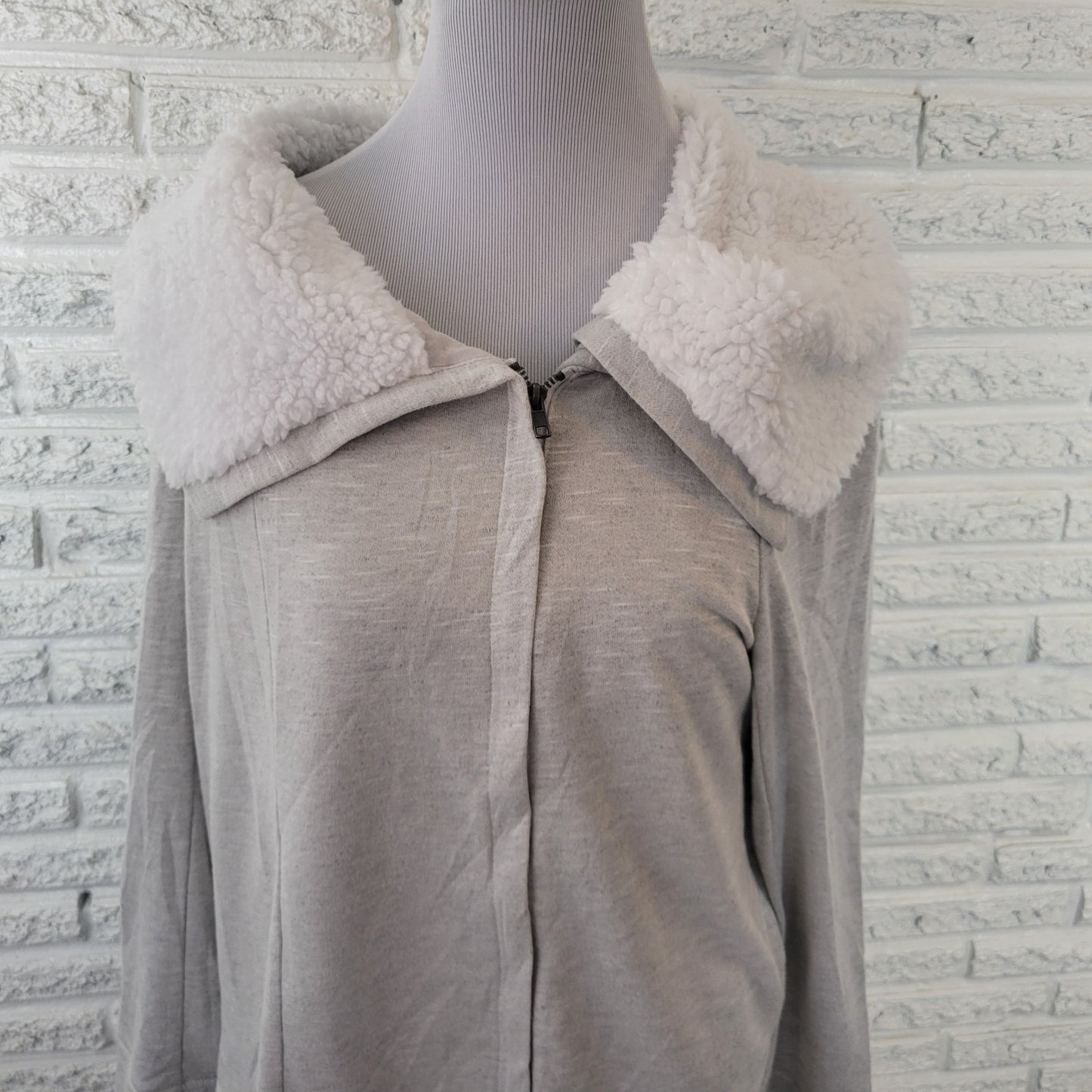 INC International Womens Sweatshirt XL Zip Faux Fur Collar Rayon Lined Sequins