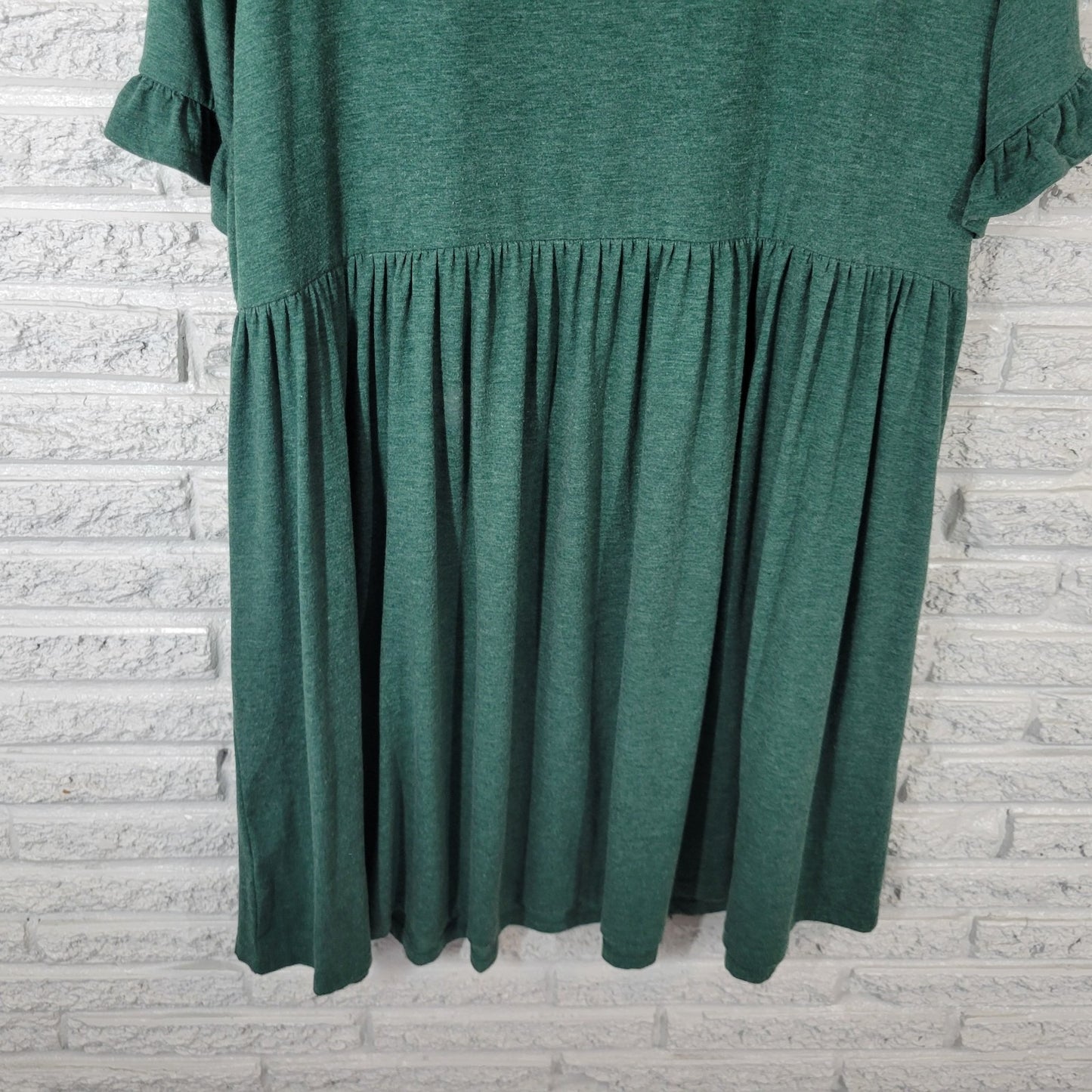 Shein Curve Womens Dress 3XL Plus Bell Sleeve Green Comfy Casual Knee Length