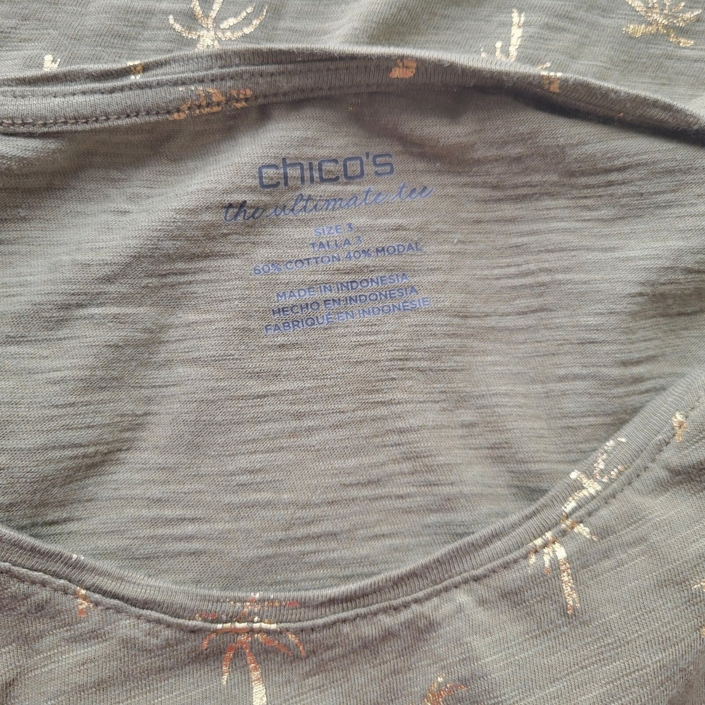Chicos Women Top 3 Standard XL Ultimate Tee Comfy Green Gold Palm Trees Tropical