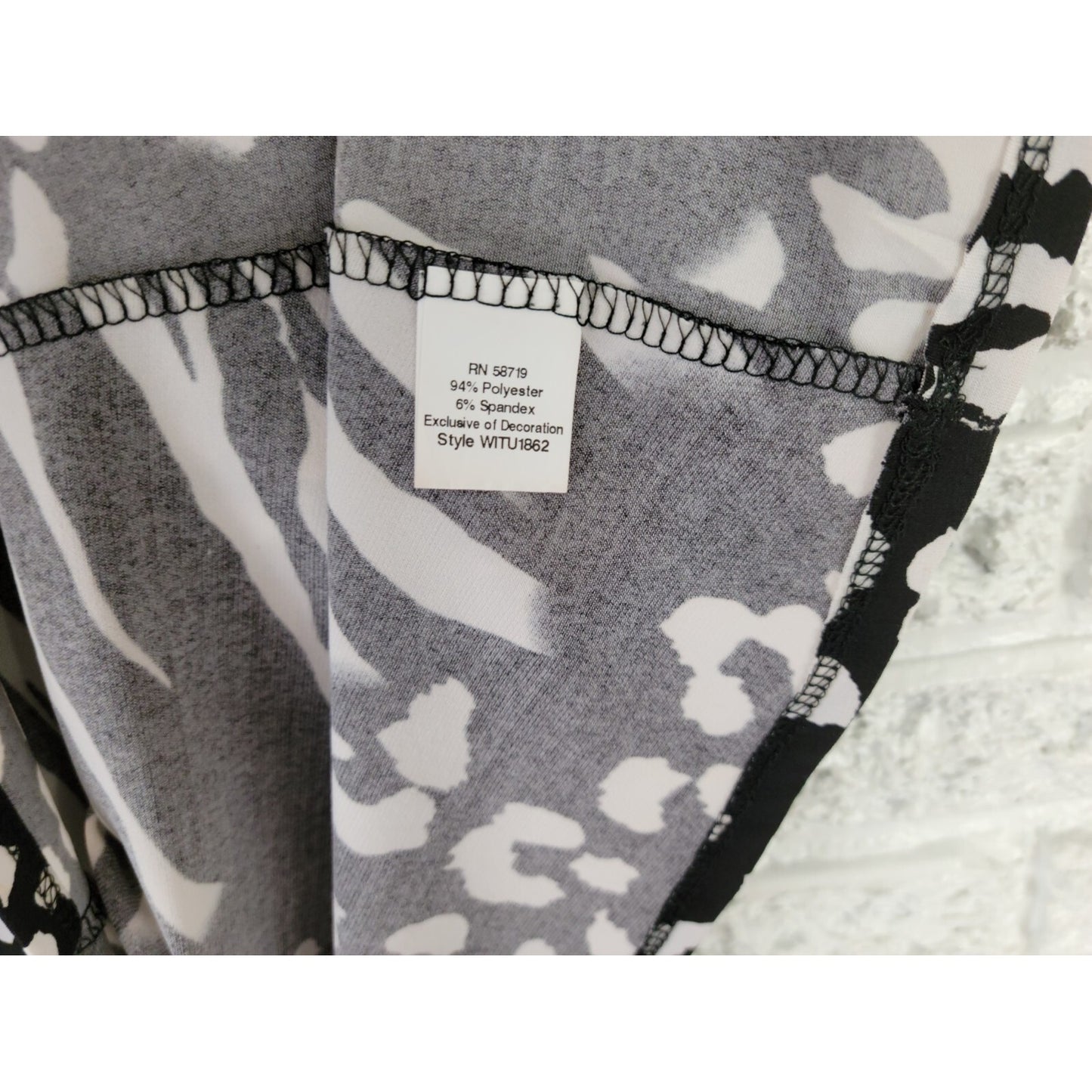 Notations Womens Top 2X Plus Short Sleeve Pullover Career  Black Animal Print