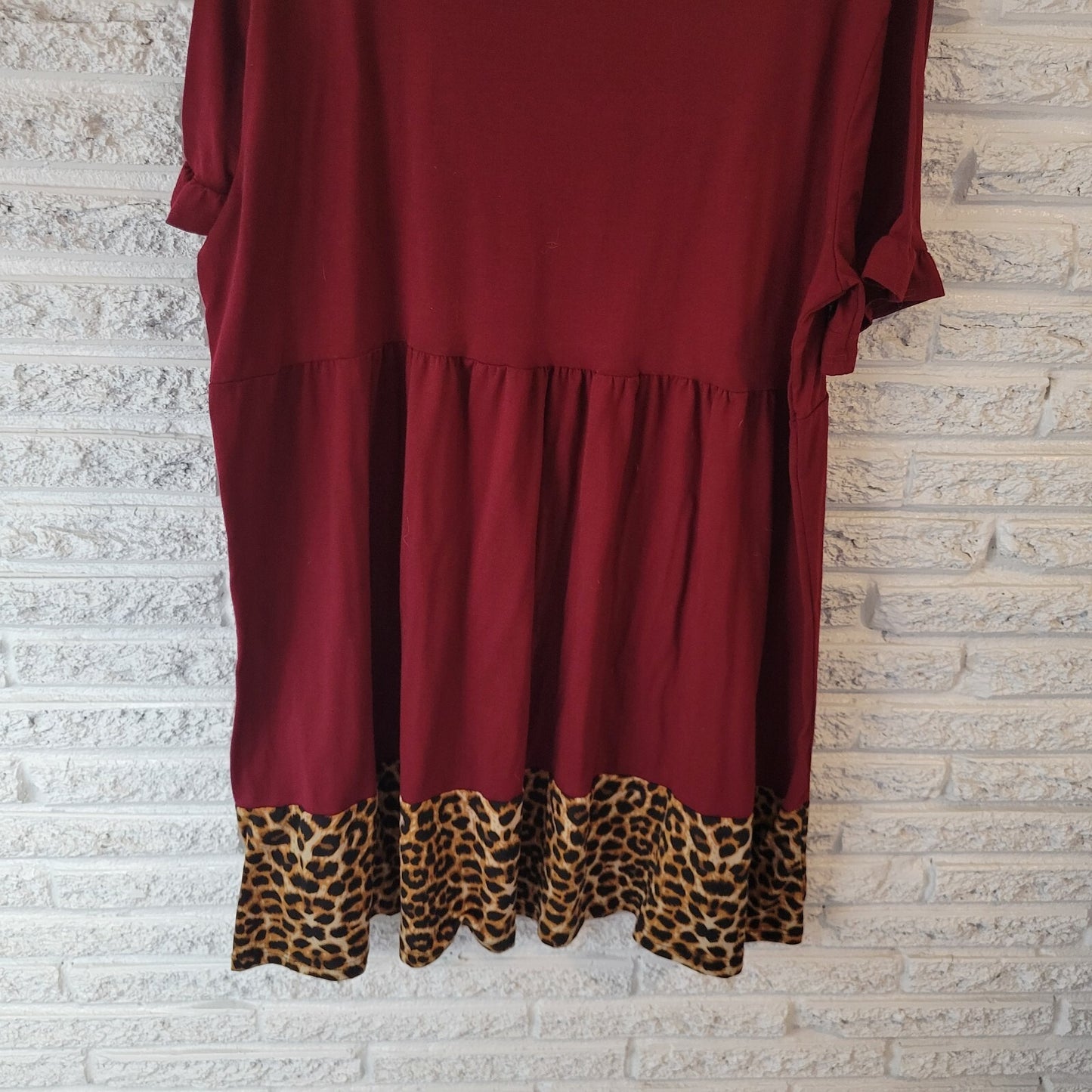 Shein Curve Womens Dress 3XL Plus Mini Bell Sleeve Pleated Burgundy Animal Print