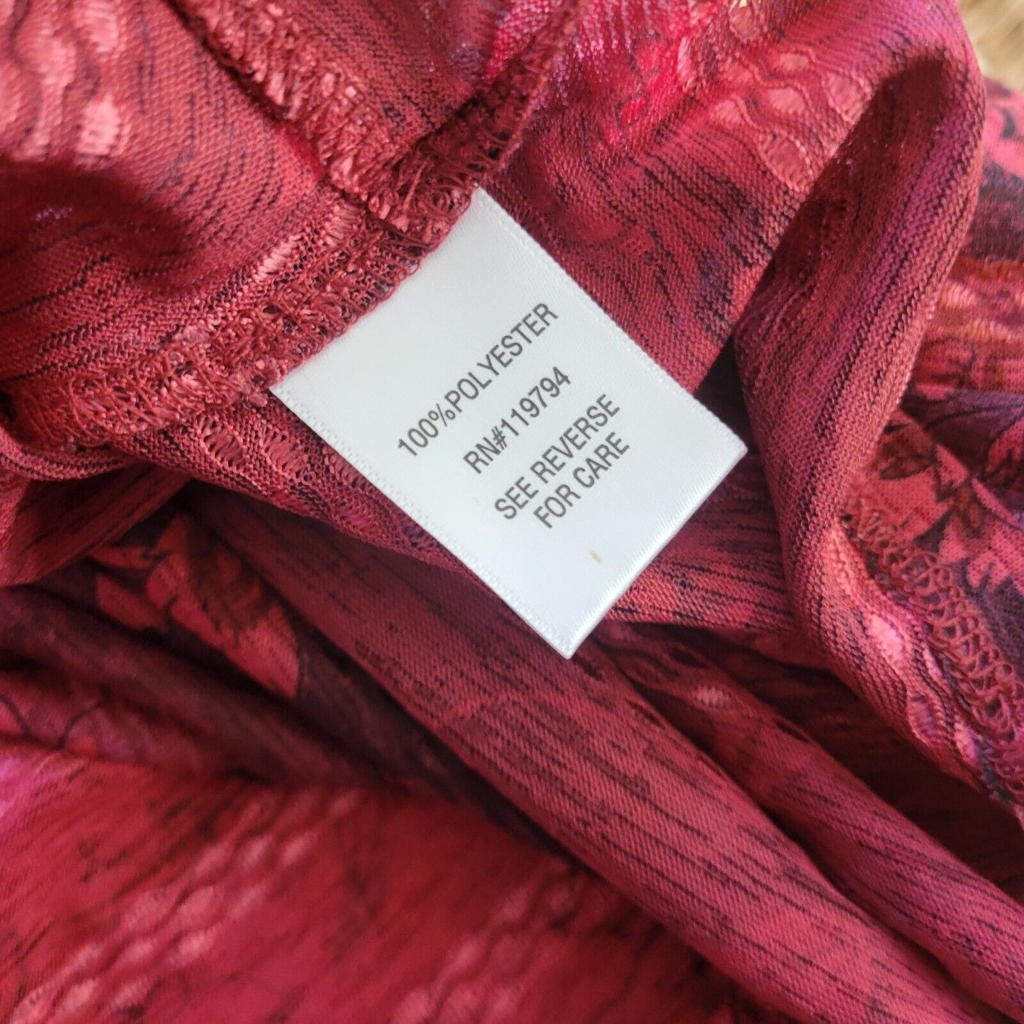 Live Let Live Womens Top 2X Trumpet Sleeve Red Floral Lightweight Ruched Sheer